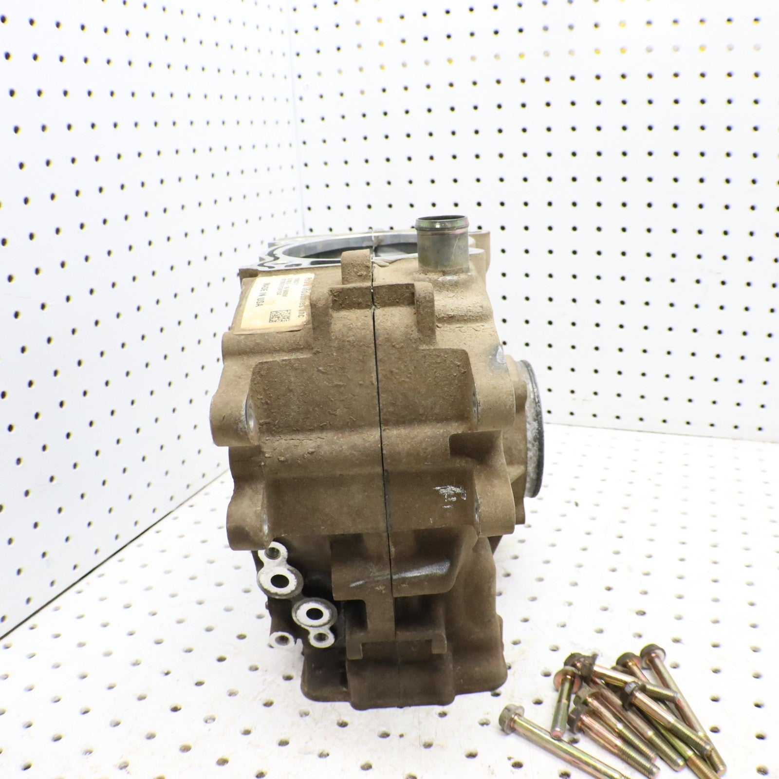 2016 Polaris Sportsman 570 Crankcase Engine Case 2205169; 2206361