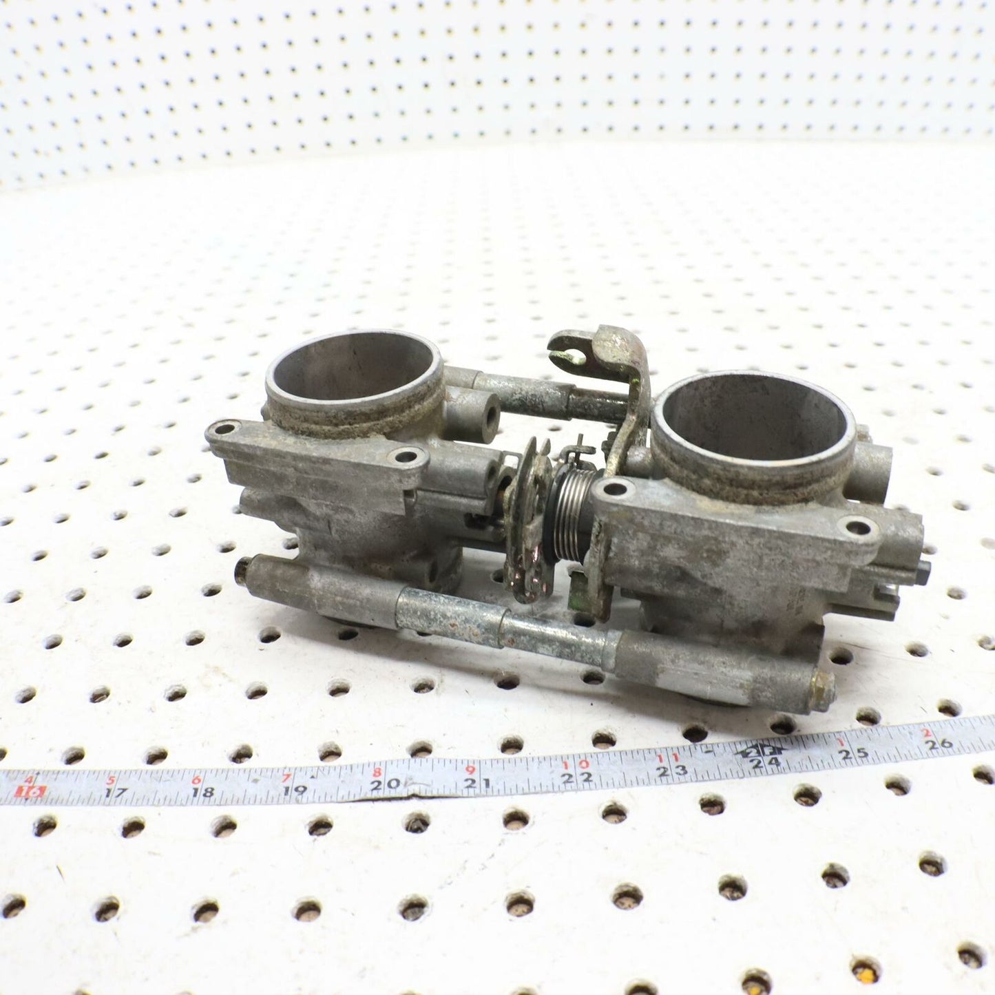 POLARIS MAIN FUEL INJECTORS THROTTLE BODIES BODY 1203213