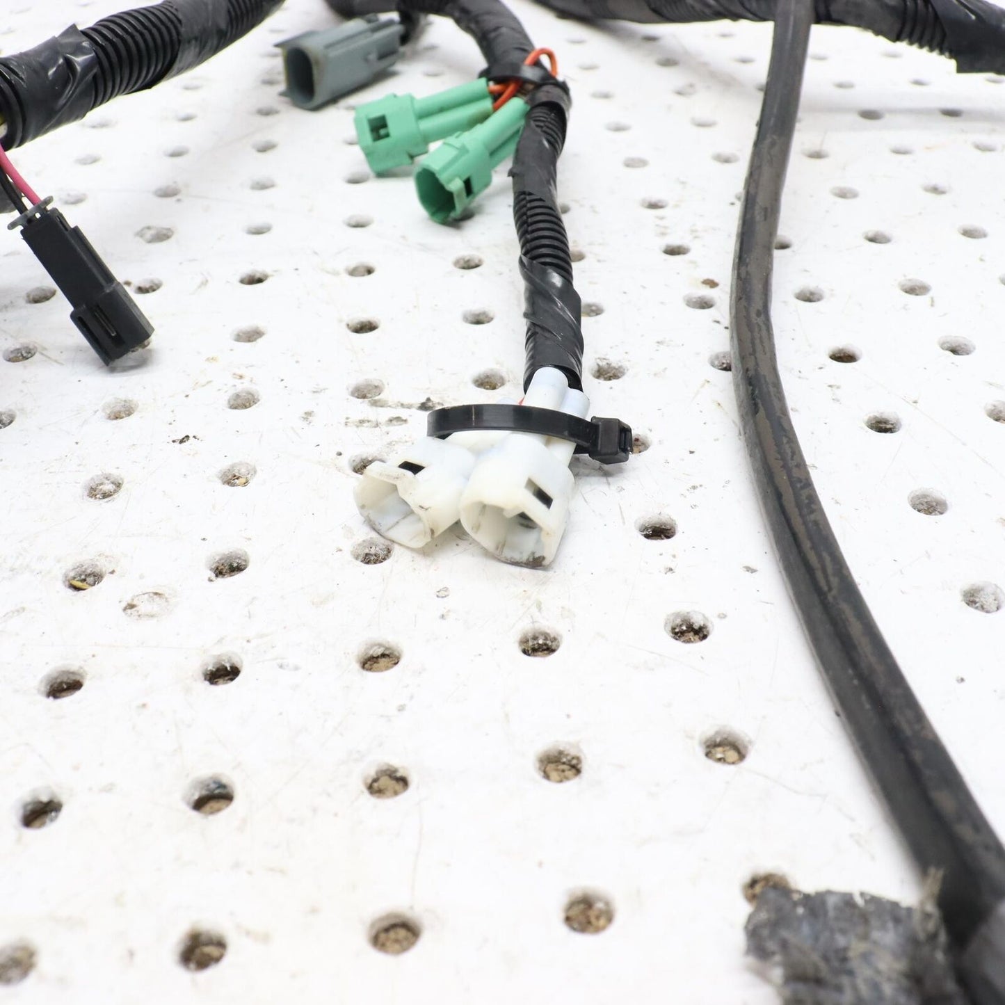 2011 ARCTIC CAT M8 MAIN ENGINE WIRING HARNESS MOTOR WIRE LOOM 1686-597