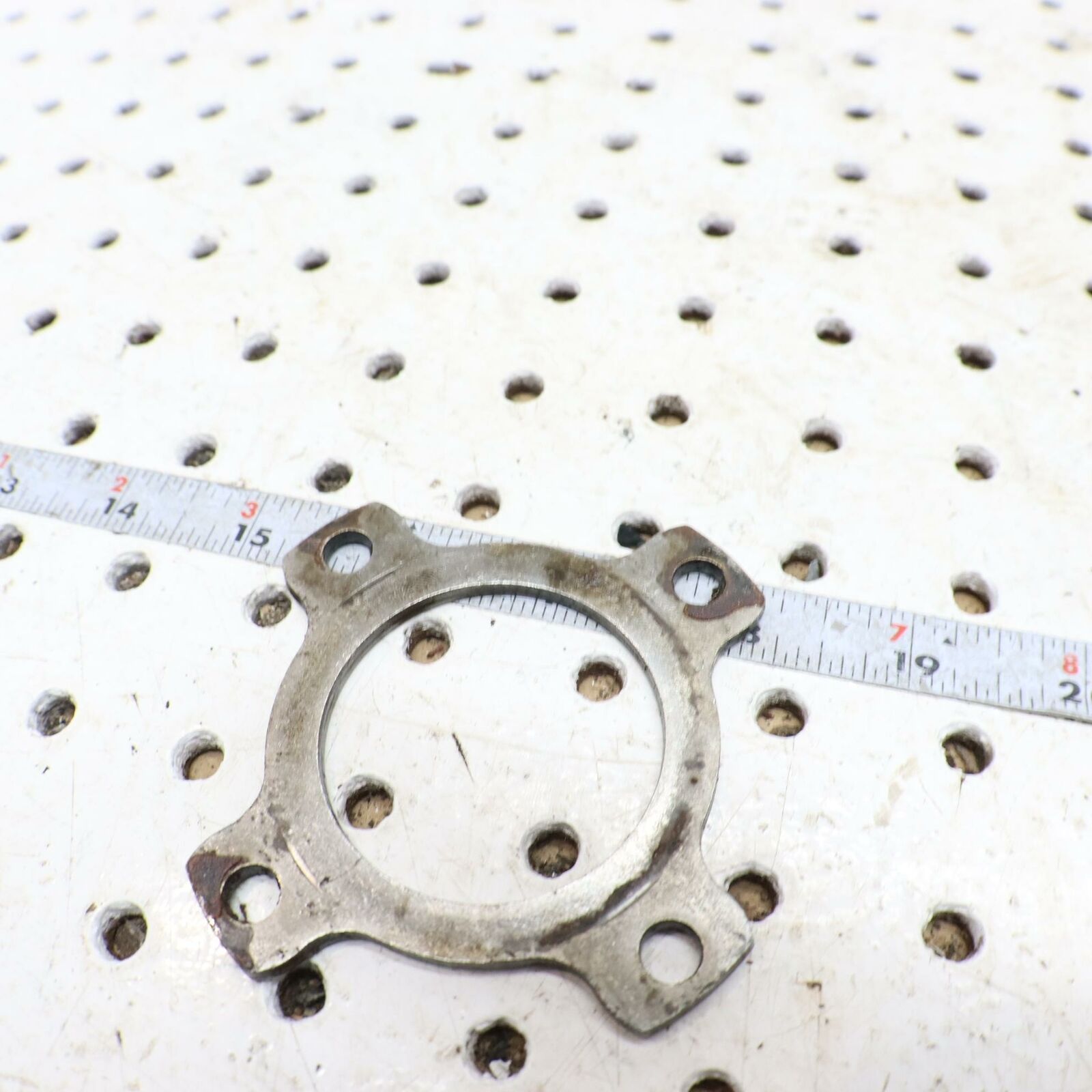 2000 POLARIS MAGNUM 325 TRANSMISSION BEARING COVER RETAINER 3233609