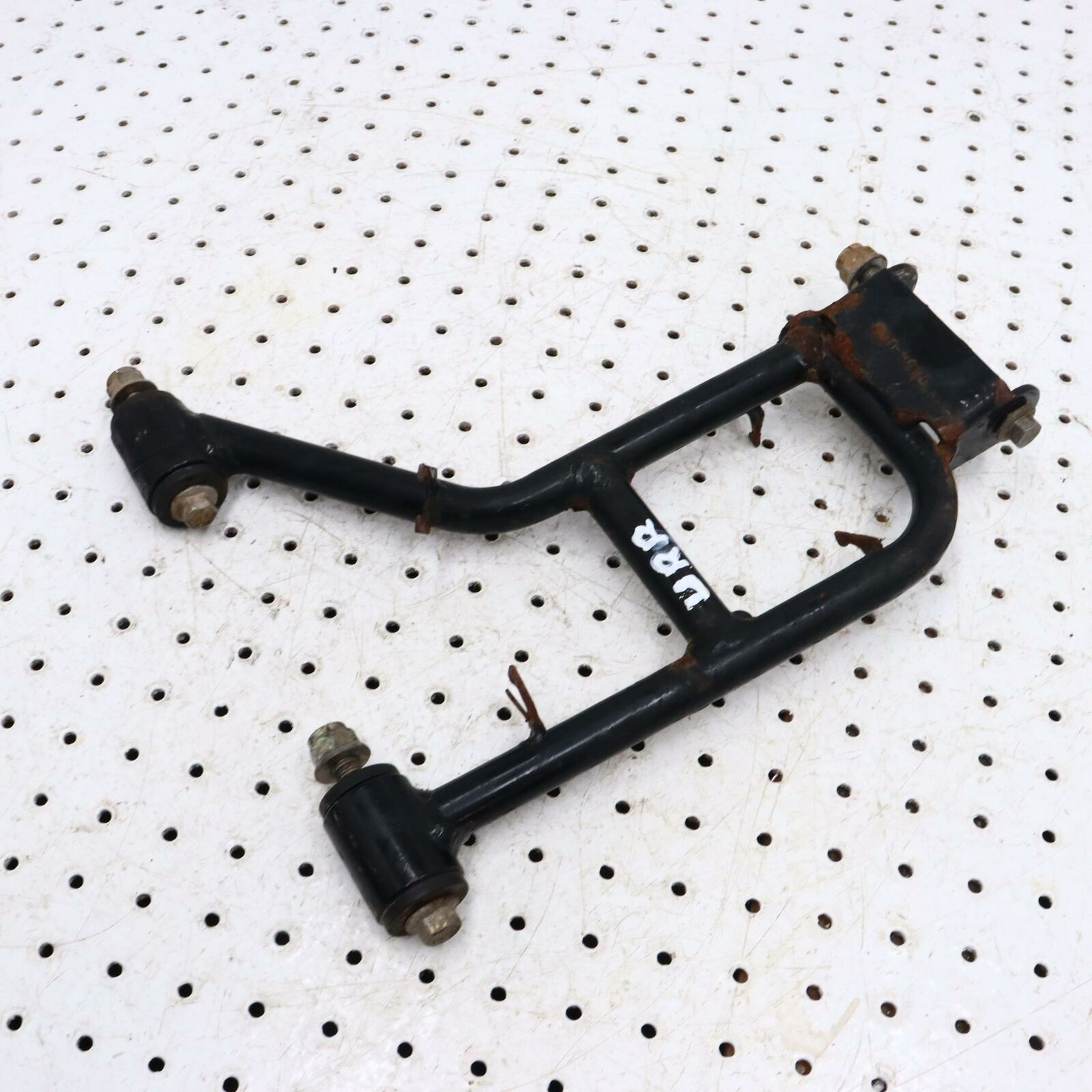2004 ARCTIC CAT 650 REAR BACK UPPER RIGHT CONTROL A ARM 0504-318