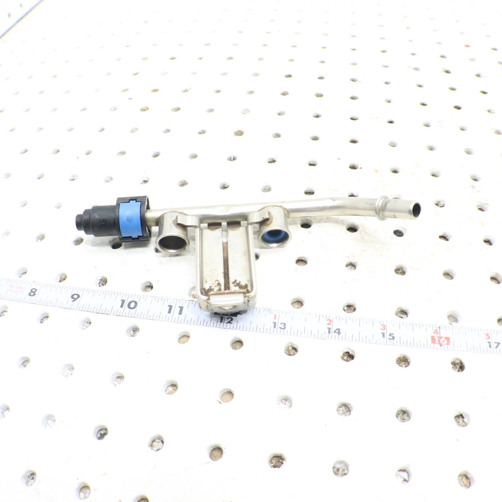 2009 Polaris Rzr 800 Fuel Rail 2520808