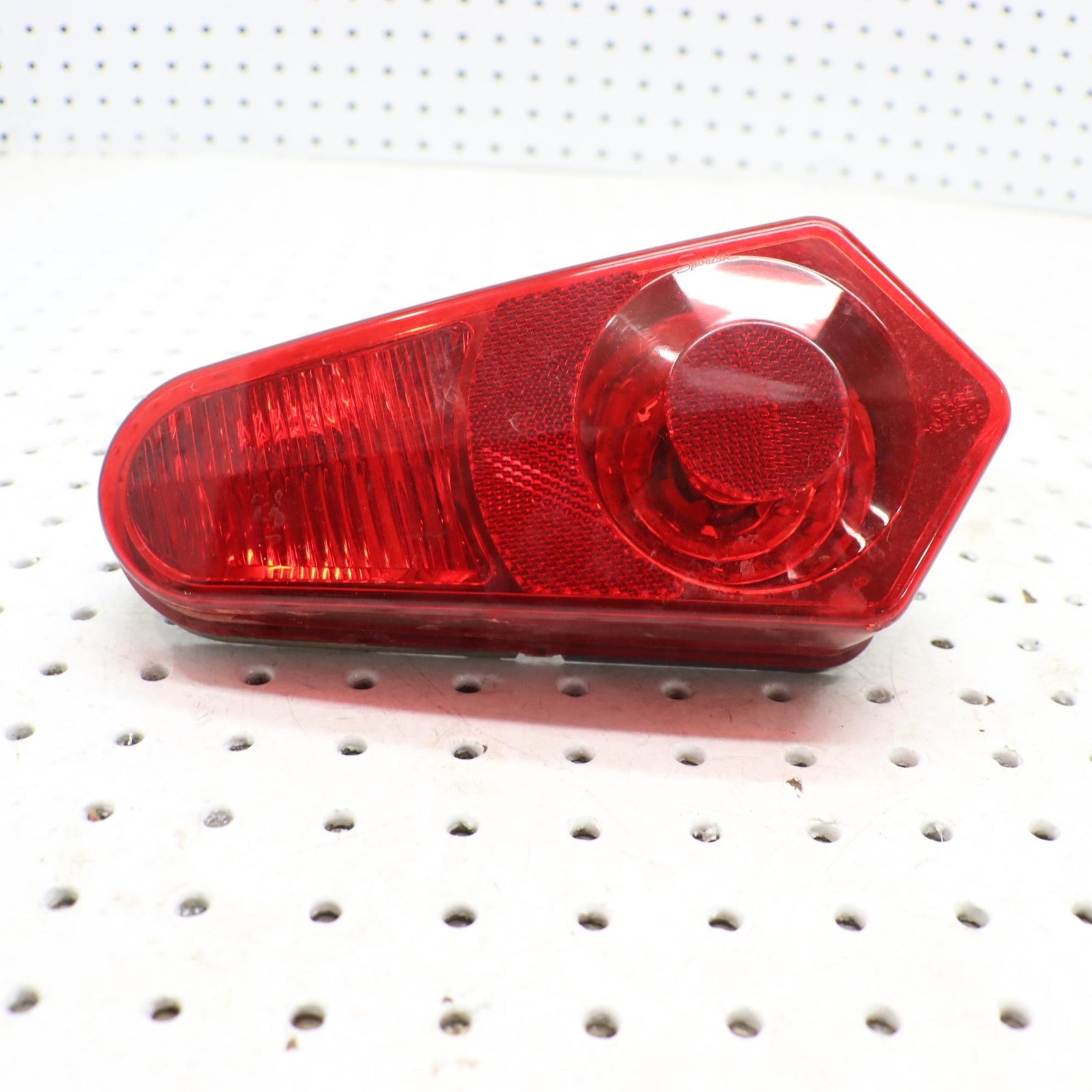 2016 POLARIS SPORTSMAN 570 TAIL LIGHT BRAKE LIGHT LEFT 2411153