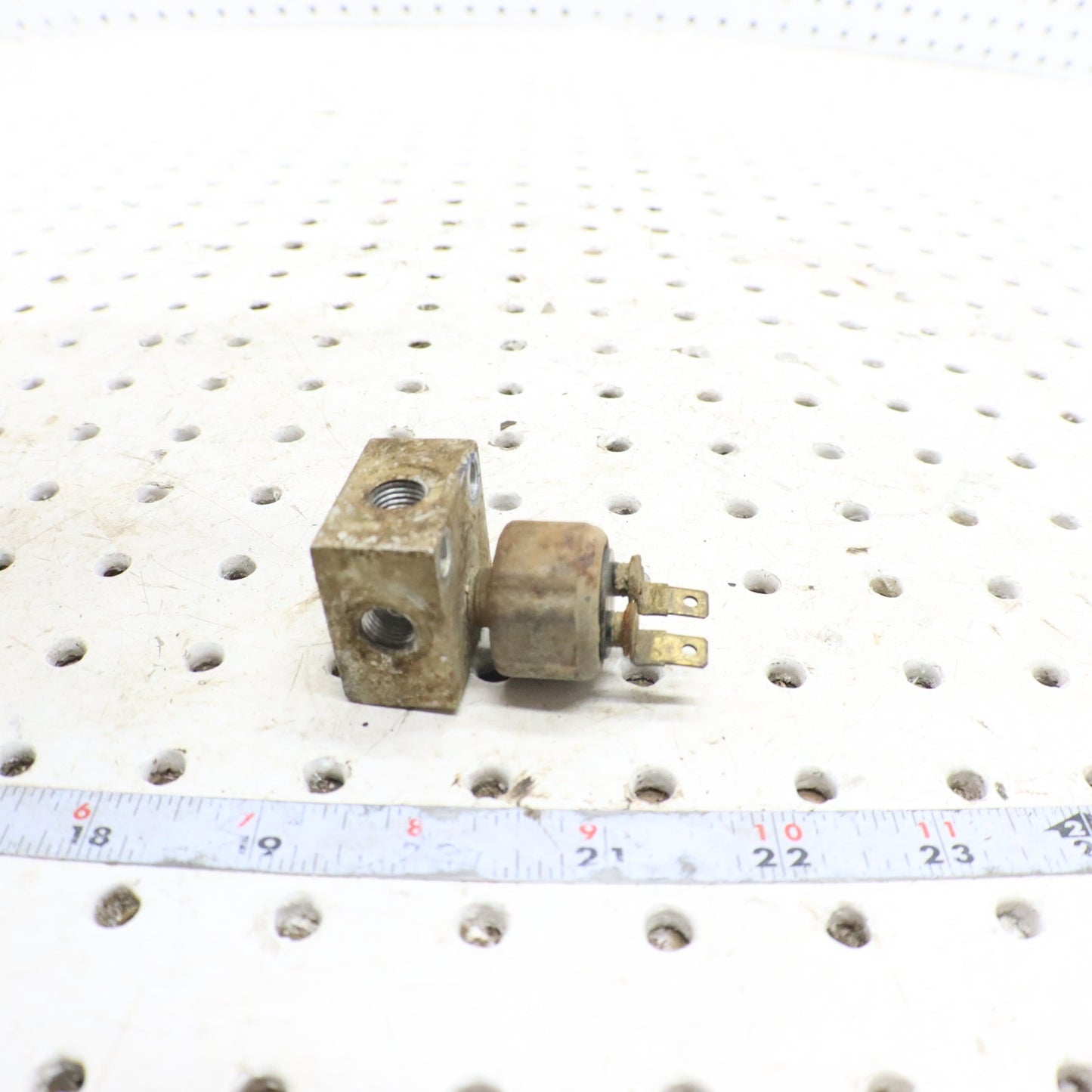 2009 Polaris Rzr 800 Brake T Fitting Junction Block 7052316 ; 4110164; 2890637