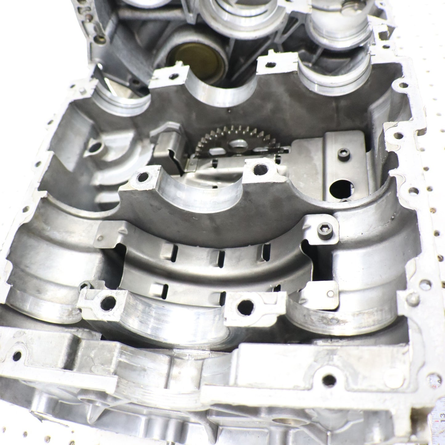 2009 Polaris Sportsman Xp 850 Crankcase Engine Case 2204054; 2204957; 5632167
