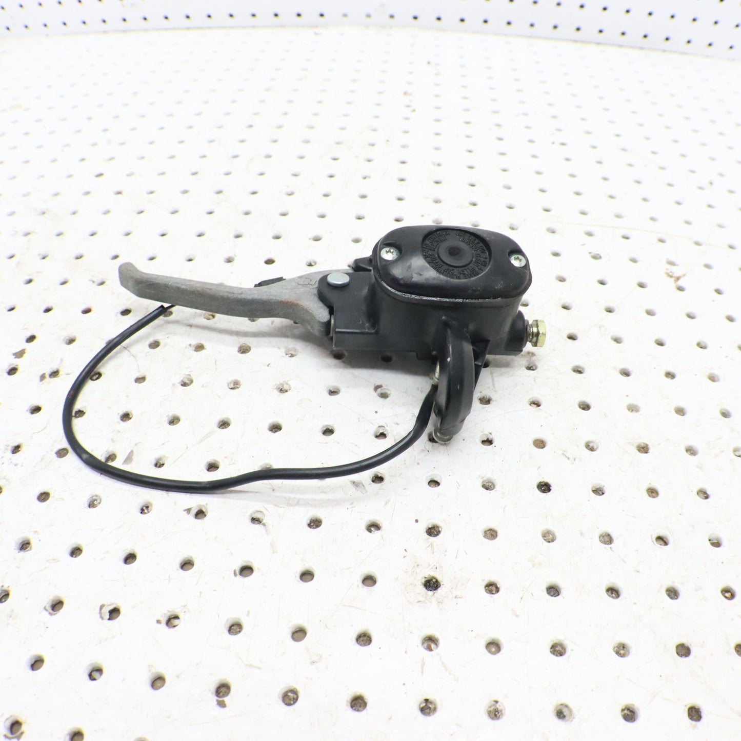 2009 Arctic Cat Crossfire R 8 Hand Brake Lever Master Cylinder 1602-930