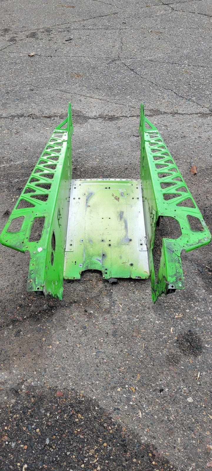 2016 Arctic Cat M8000 Tunnel Chassis Frame FRONT 2707-345