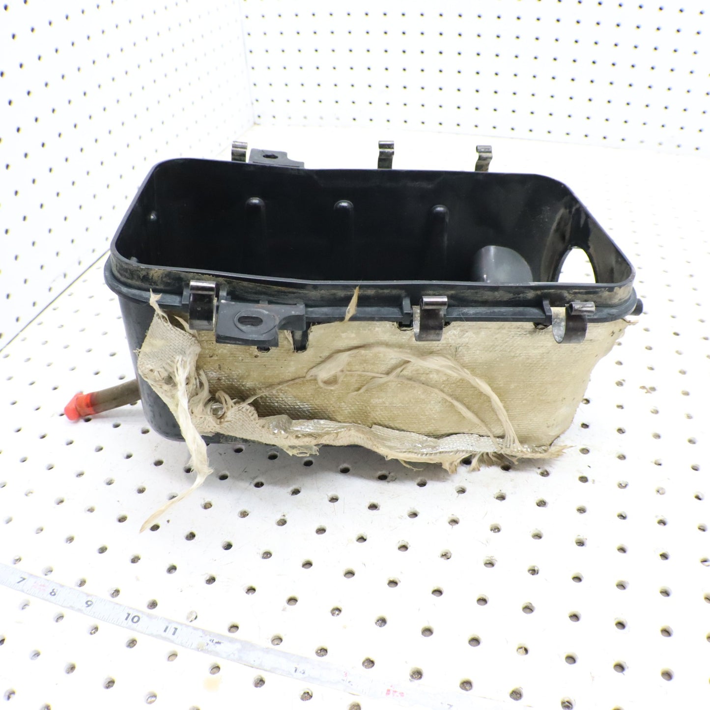 2012 Polaris Sportsman 500 Airbox Air Intake Filter Box 5438552