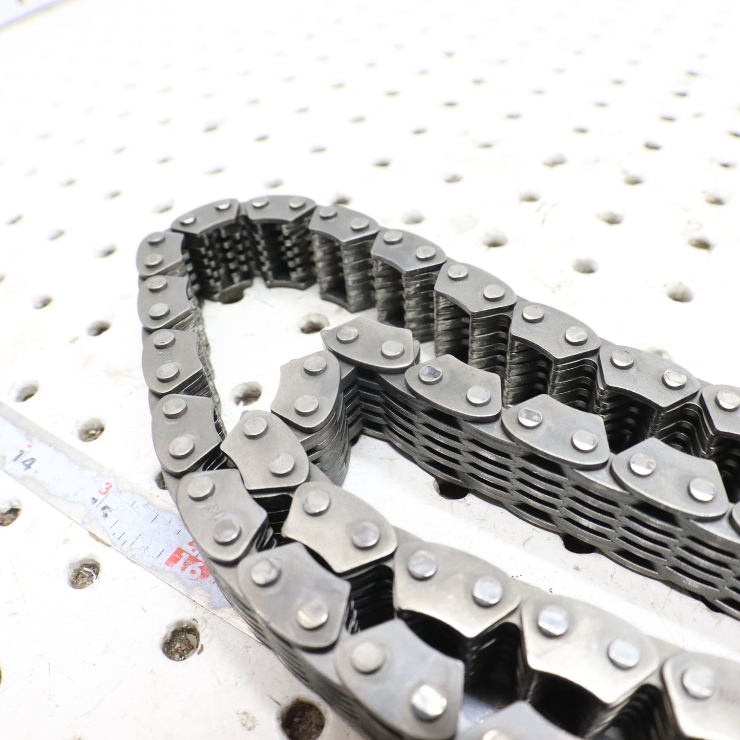 2016 Arctic Cat M8000 Chaincase Drive Chain 2602-760 90P (13 Wide)