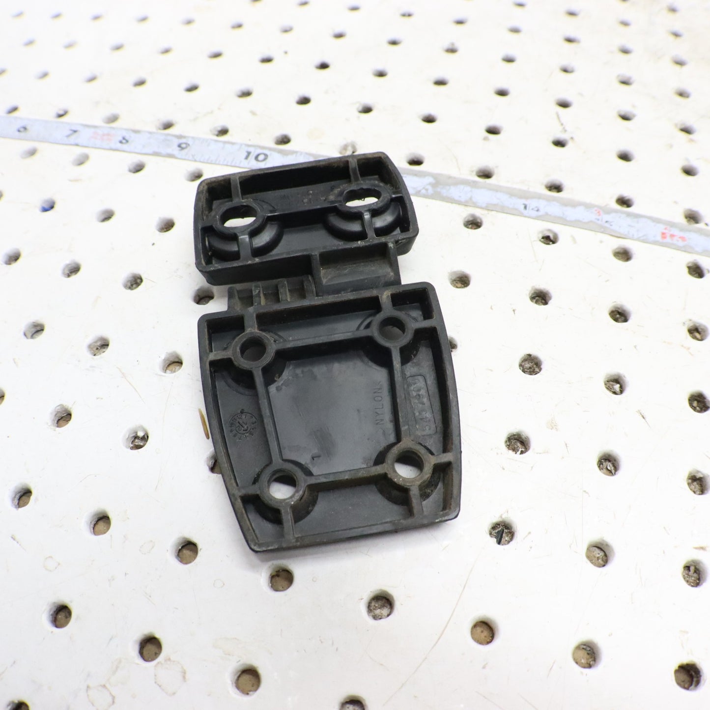2013 Polaris Ranger 800 Hood Hinge 5437902