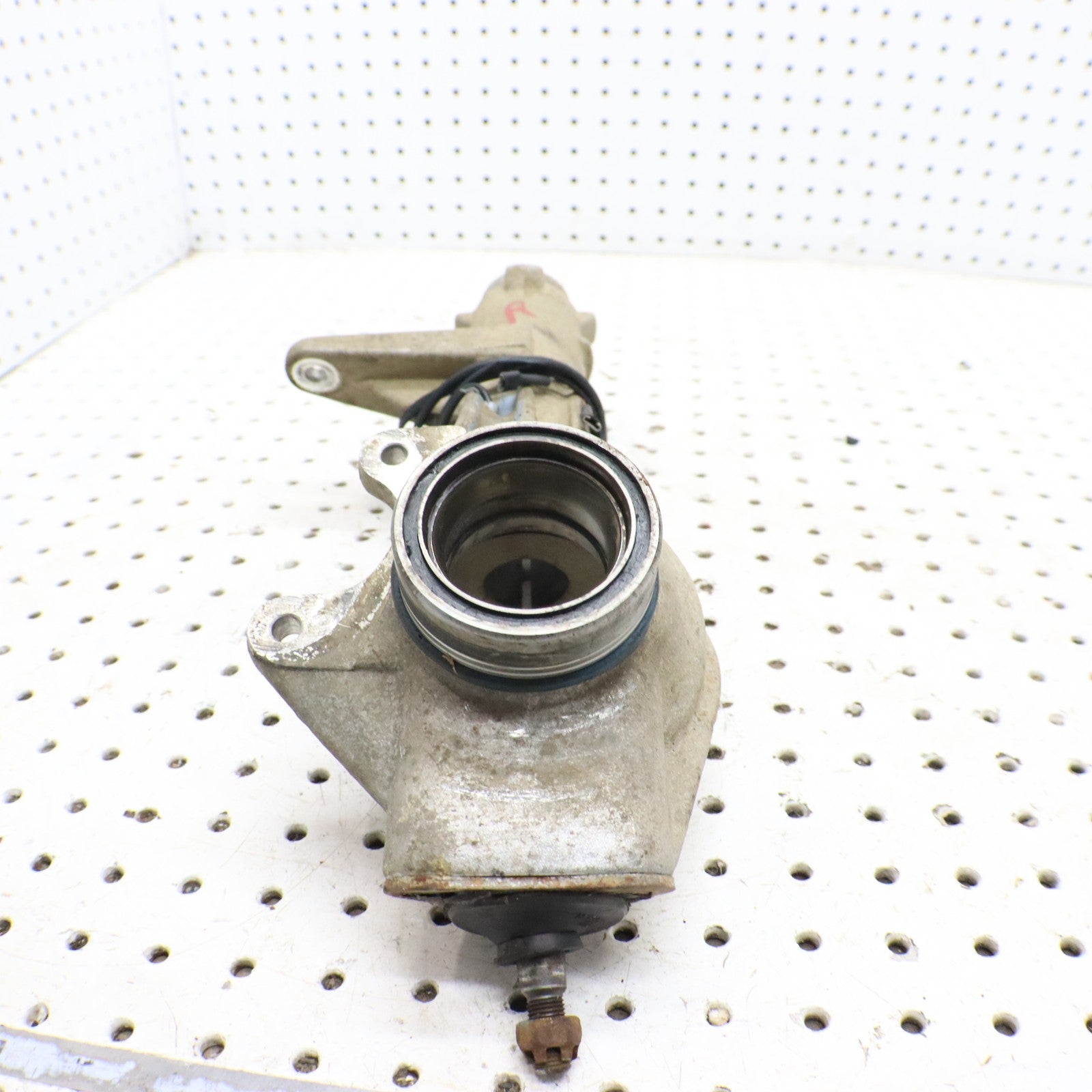 1995 Polaris Xplorer 400 Front Hub Strut RIGHT 2200599