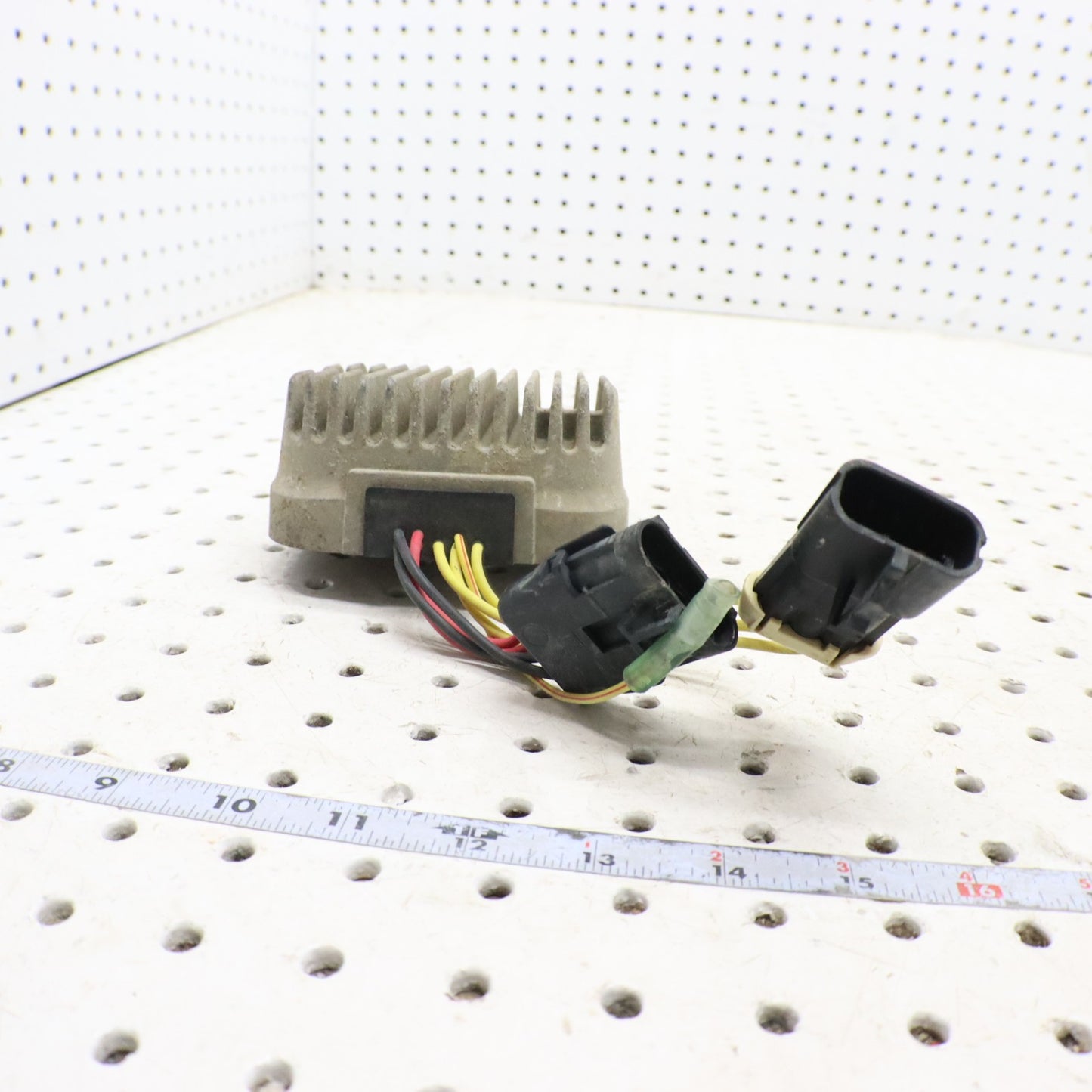 2009 Polaris Sportsman 800 Voltage Regulator 4012384