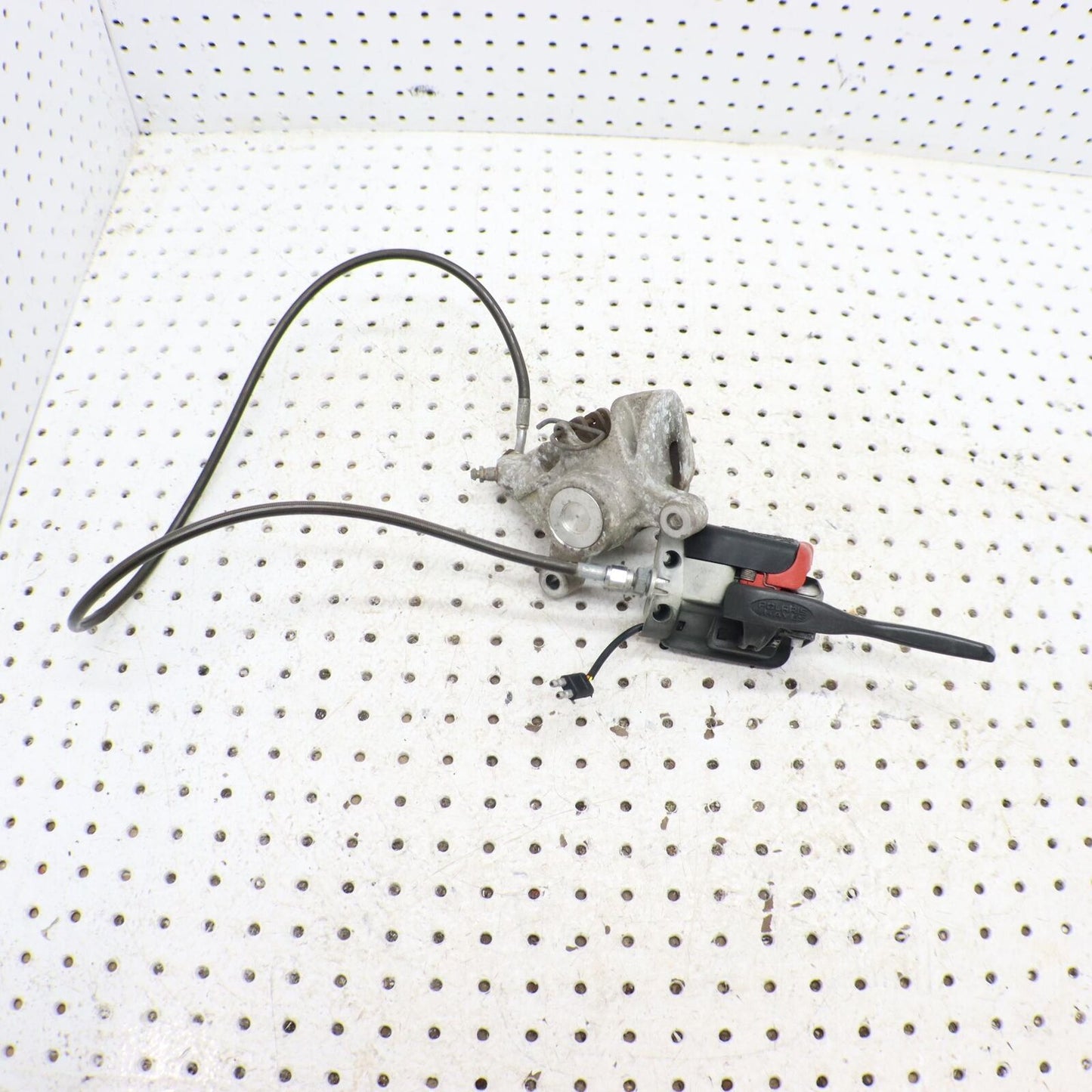 2006 POLARIS RMK 700 HAND BRAKE LEVER MASTER CYLINDER 2202785; 2202742