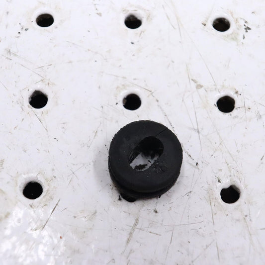 2011 ARCTIC CAT M8 GROMMET RUBBER 3007-547 