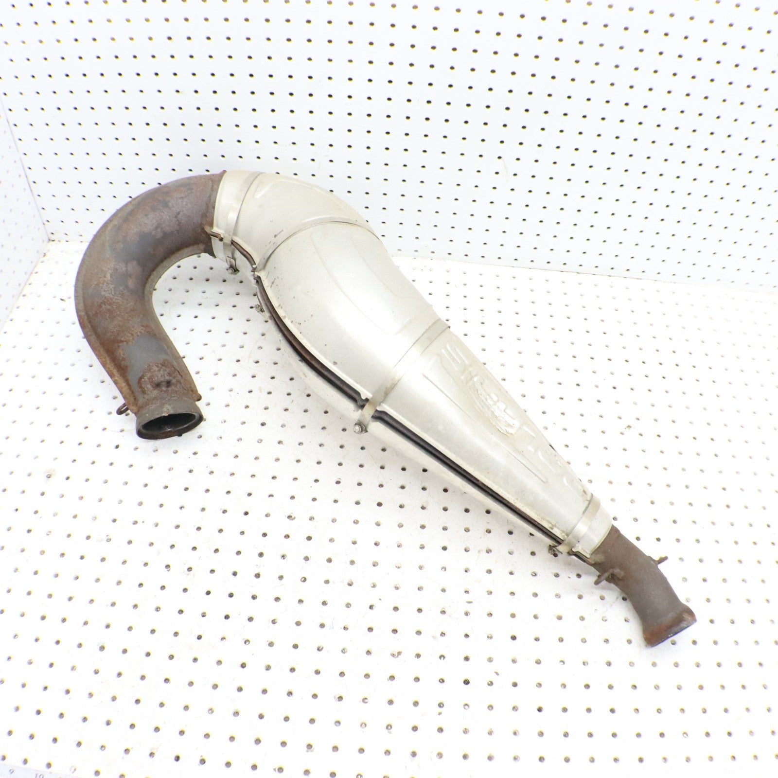 2007 Polaris Iq 600 Exhaust Pipe 1261613 DENTED