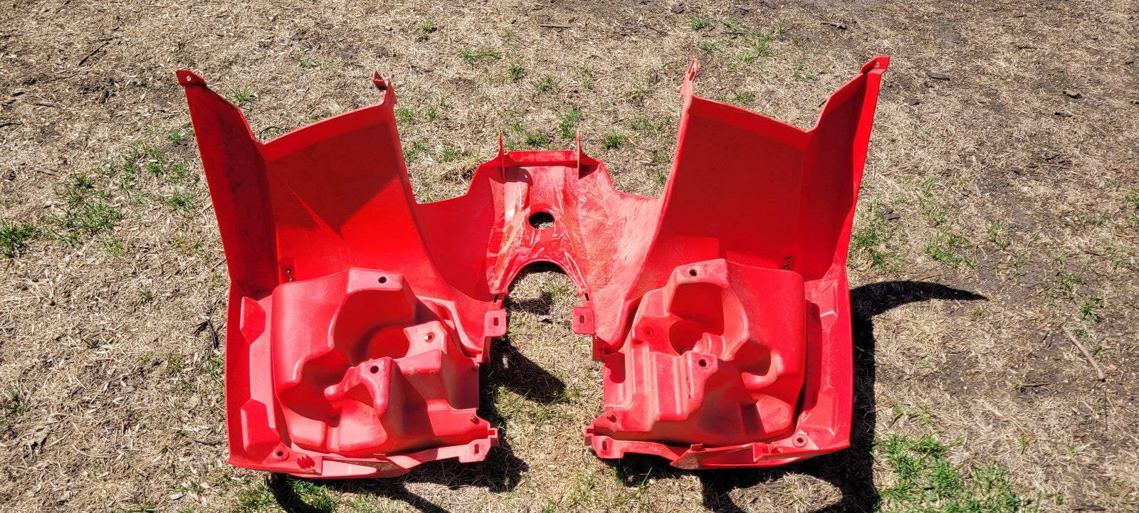2012 Polaris Sportsman 500 Front Fender 2634162-293; 2636420-293