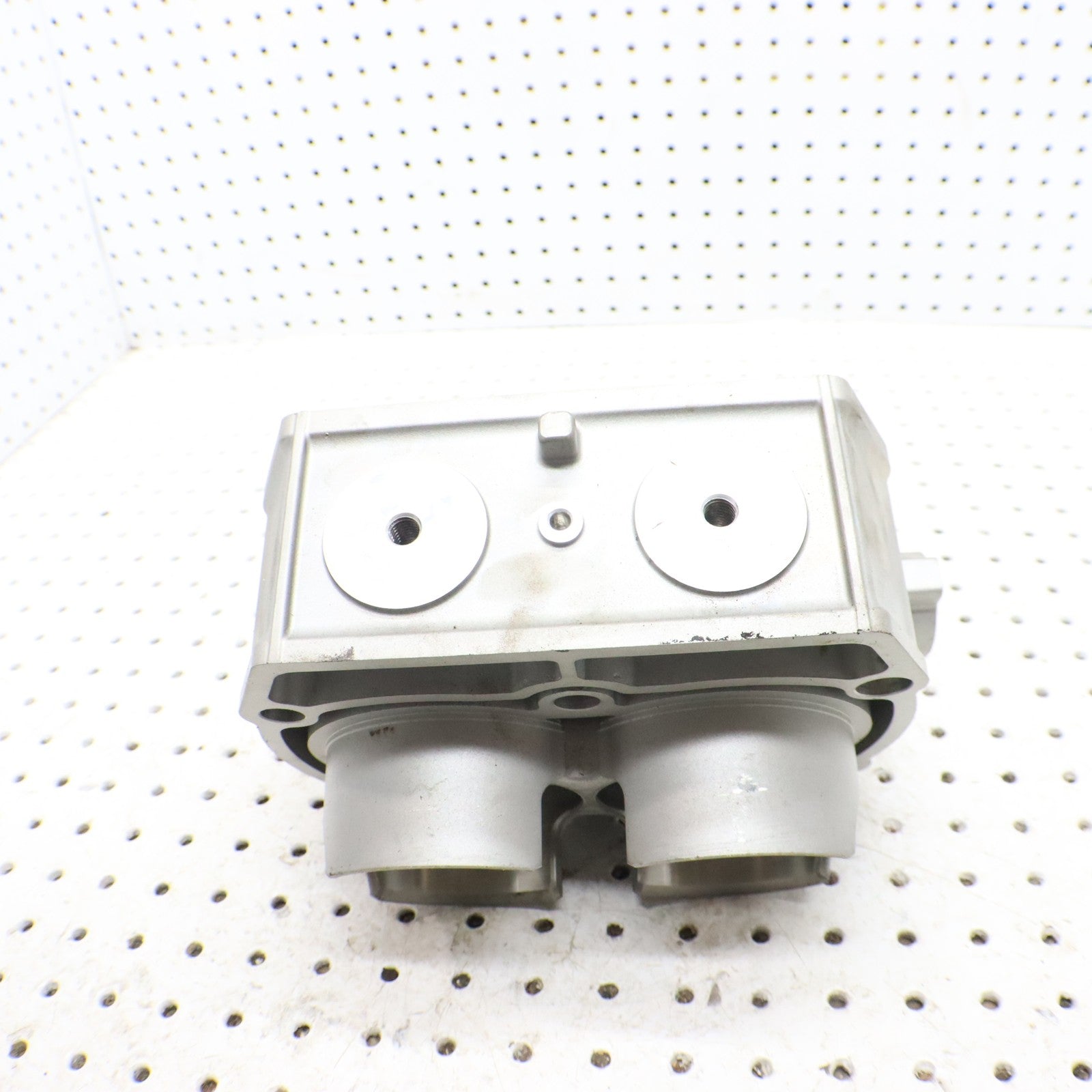 2009 Polaris Rzr 800 Cylinder Jug 2203911