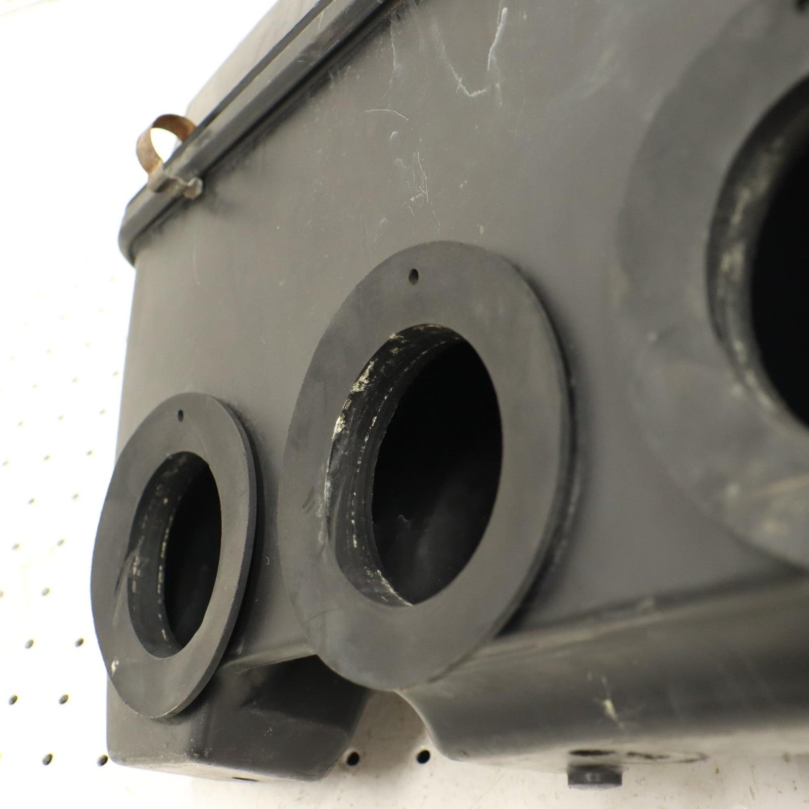 1995 Polaris Xcr 600 Air Box Airbox Intake Silencer 5431918; 5431958