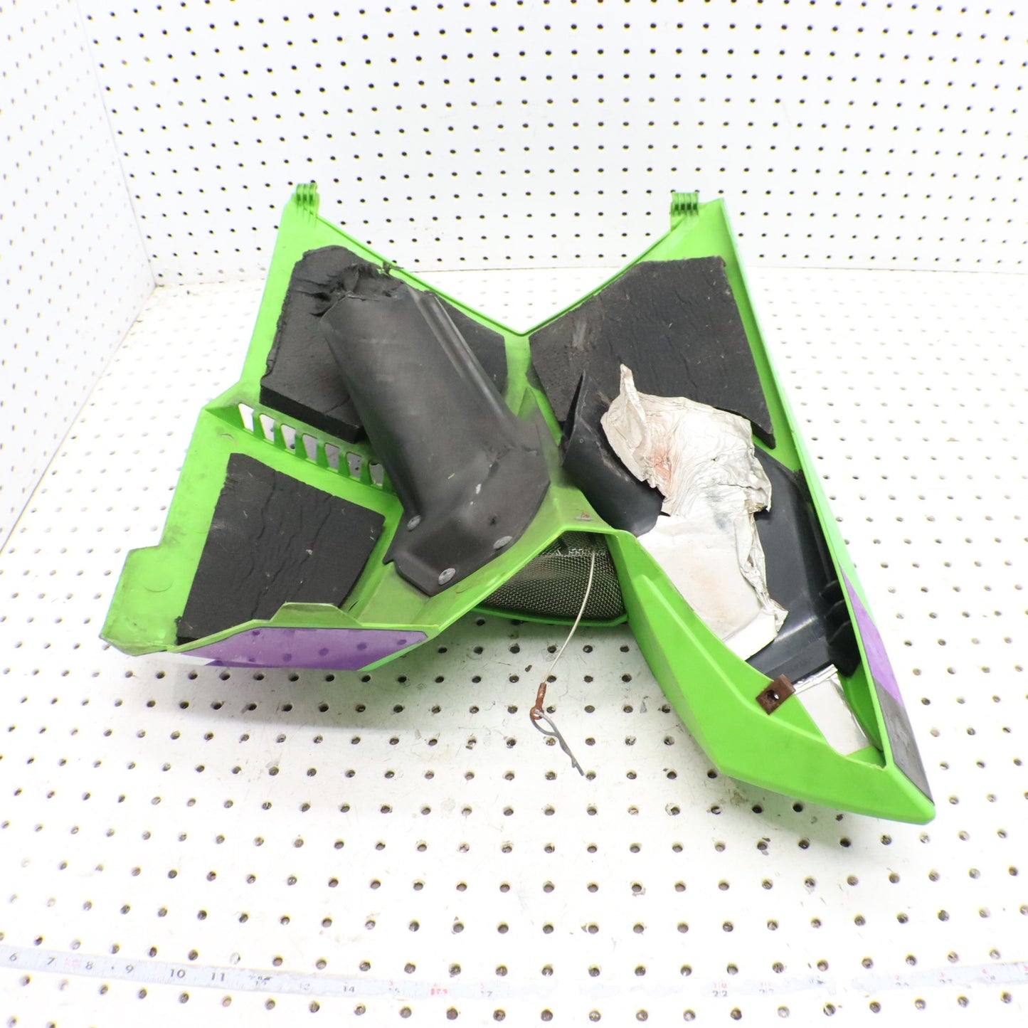 2016 Arctic Cat M8000 Side Panel Left 4718-667; 4718-577