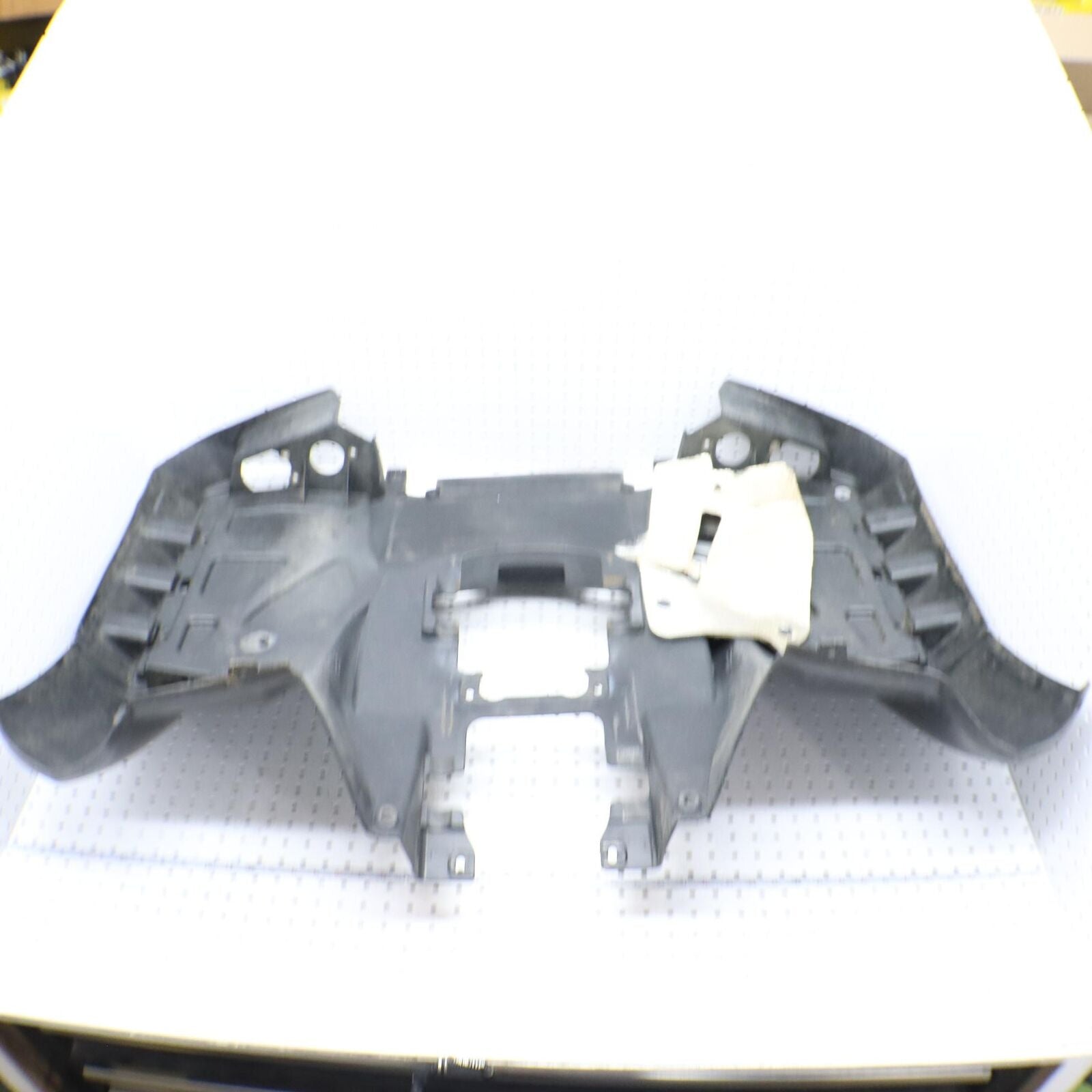 2013 POLARIS SPORTSMAN 550 REAR FENDER CAB 2635037-464 2637271-464