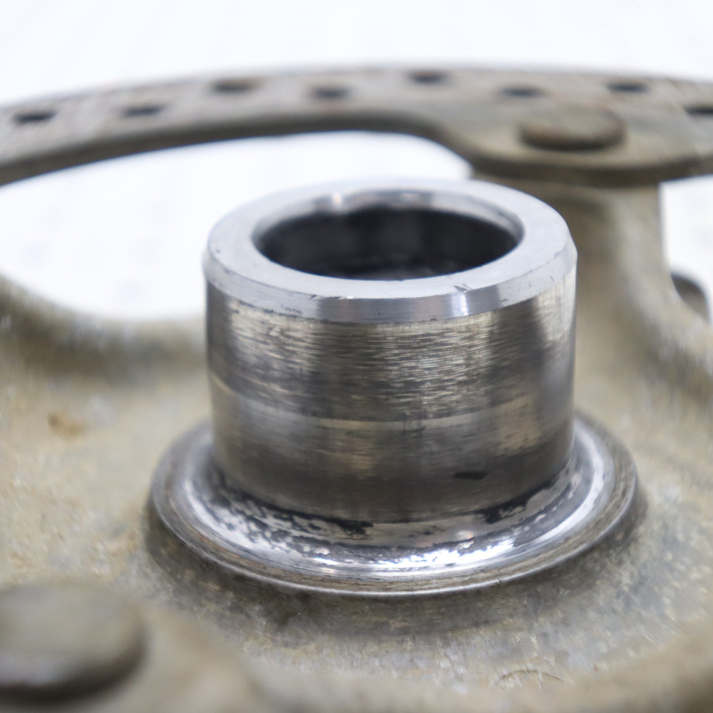 2009 Polaris Sportsman Xp 850 Wheel Hub FRONT 5135499; 5136946 