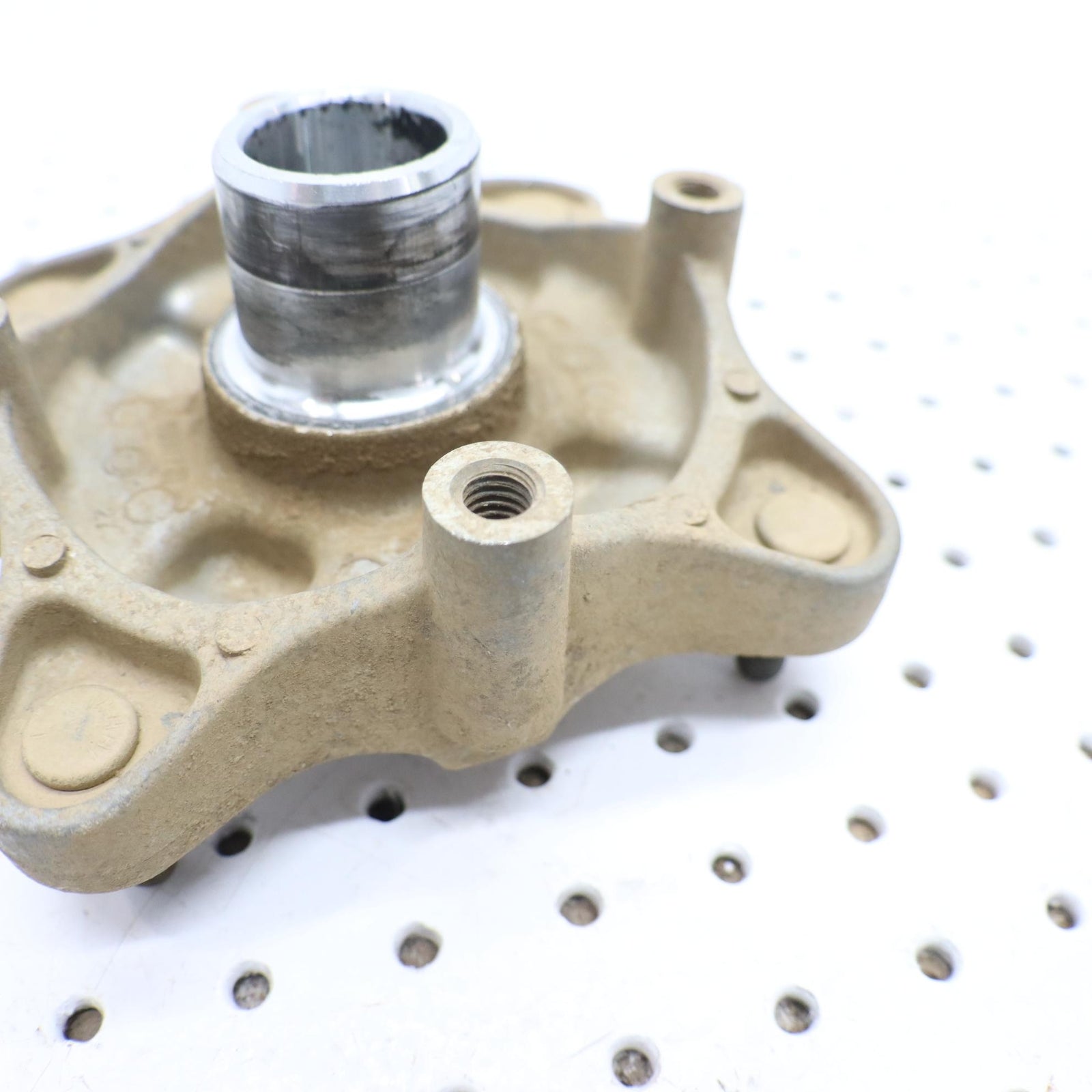 2016 POLARIS SPORTSMAN 570 WHEEL HUB REAR 5135113 5143629