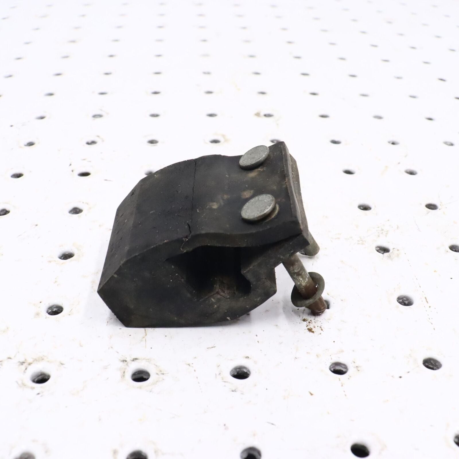 2002 ARCTIC CAT ZL 600 REAR SUSPENSION BUMP STOP JOUNCE STOP 1604-820 
