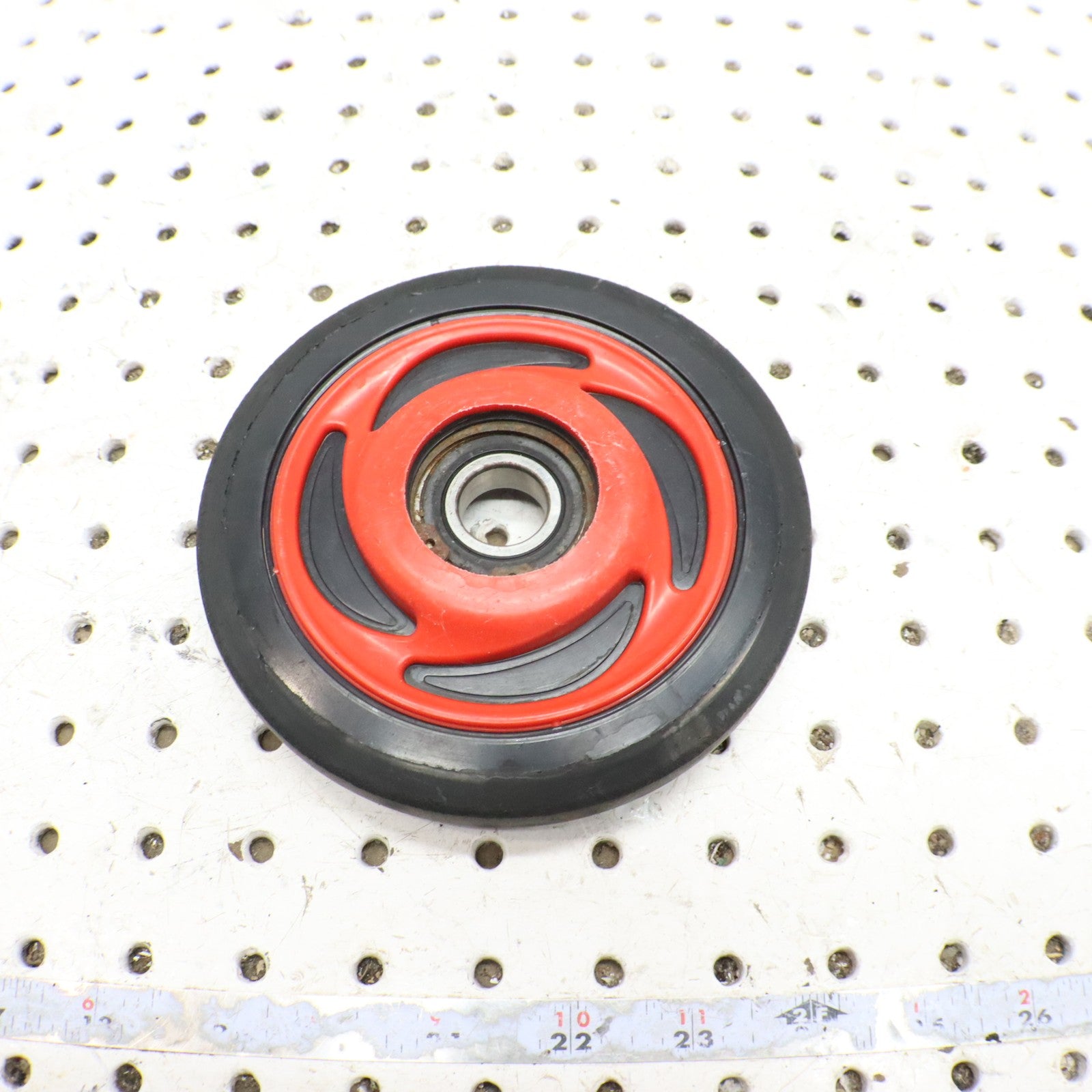 2007 Polaris Iq 600 Idler Wheel Bogie Wheel 5435525-293 5.62"  OD