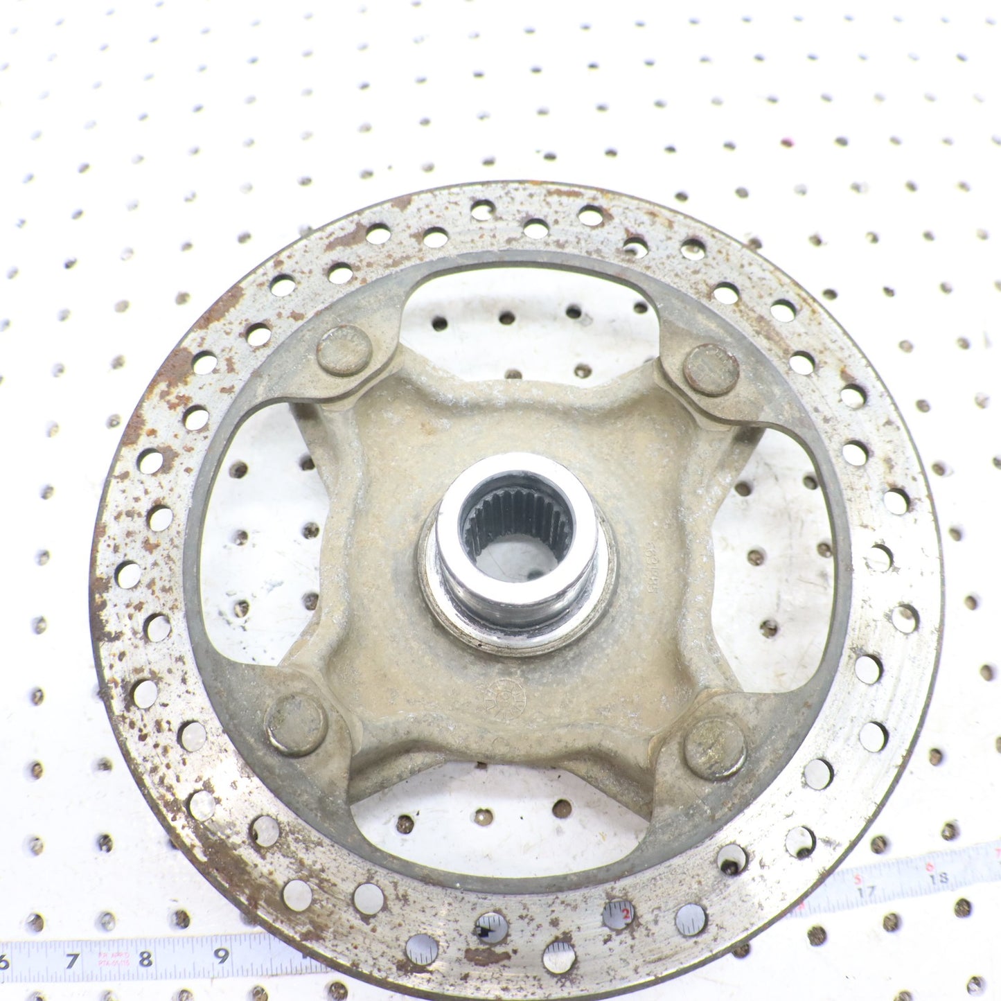 2009 Polaris Sportsman Xp 850 Wheel Hub FRONT 5135499; 5136946 