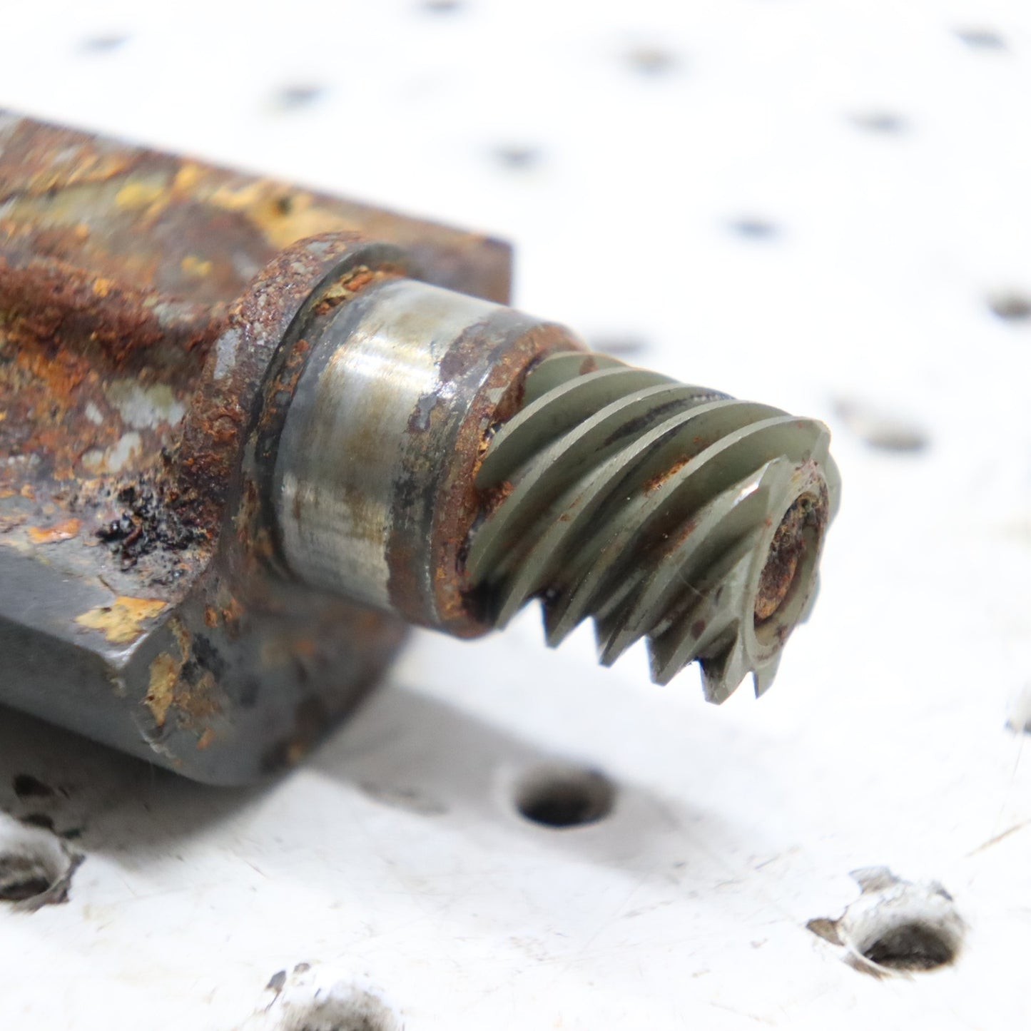 1995 Polaris Xplorer 400 Counter Balancer Shaft 3084172 3087042