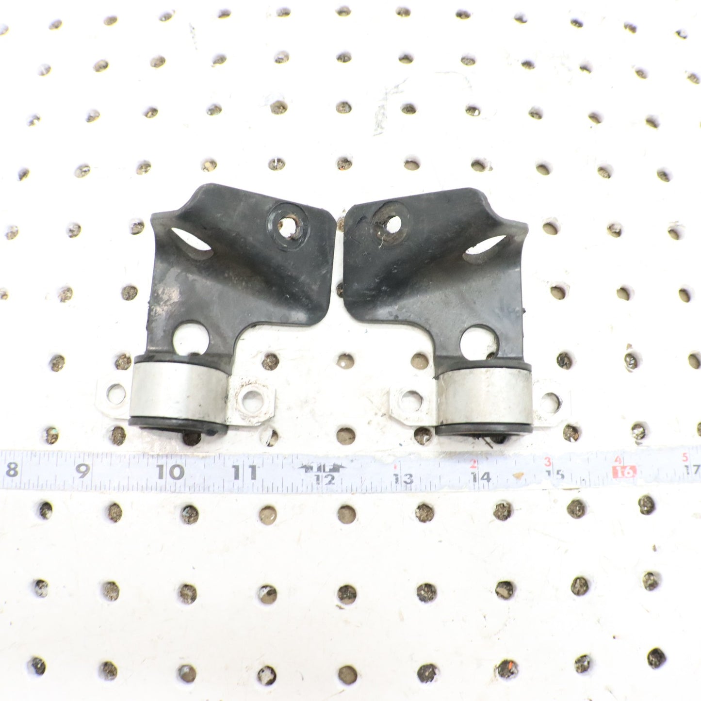 2007 Polaris Iq 600 Sway Bar Bushing 5134458; 5435516; 5435517 