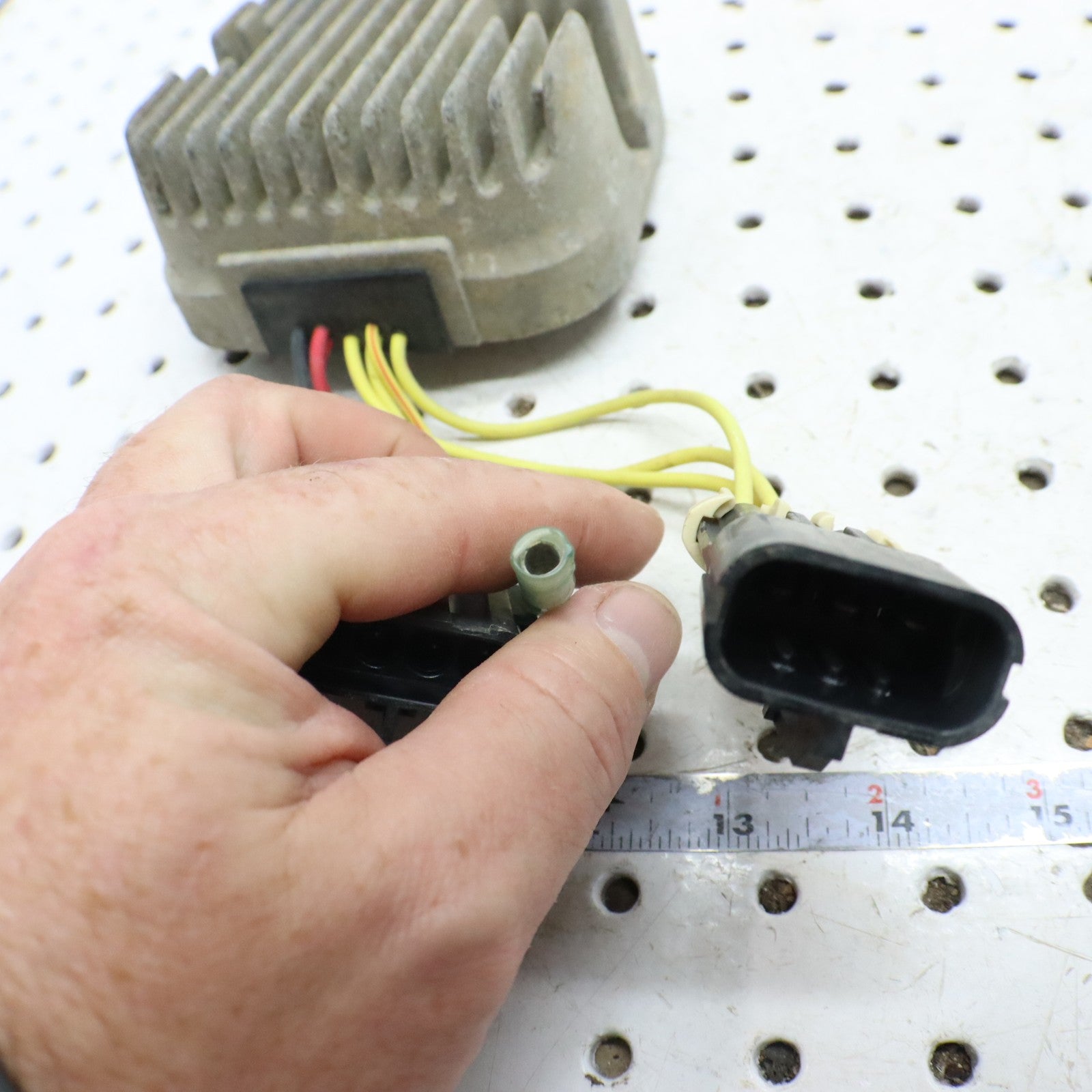 2009 Polaris Sportsman 800 Voltage Regulator 4012384