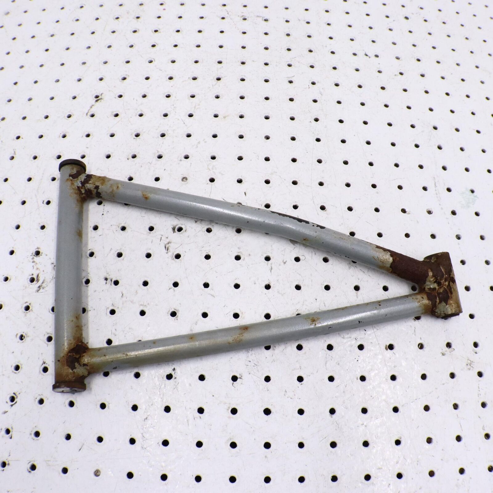 2002 ARCTIC CAT ZR 600 Arm, Upper Platinum 0703-939