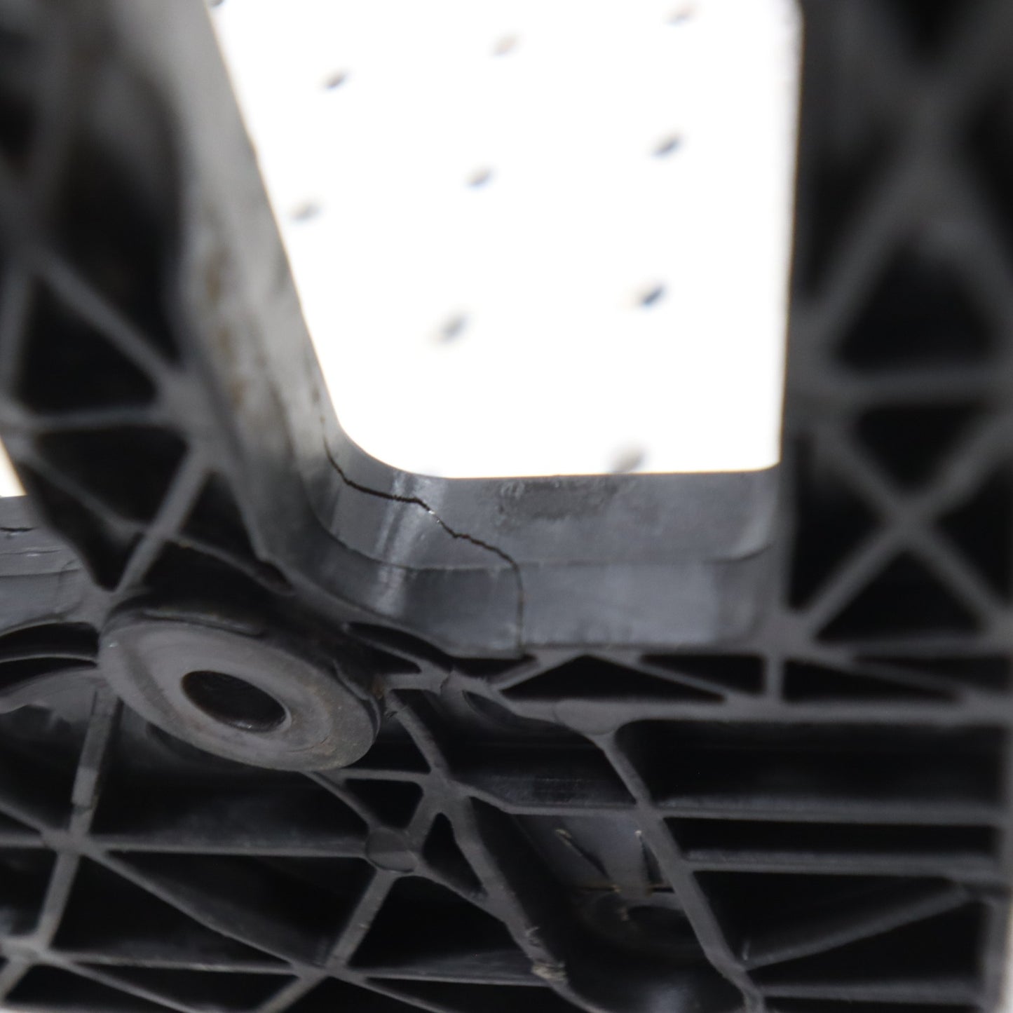 2009 Polaris Sportsman Xp 850 Foot Board FOOTPAD SUPPORT, LEFT 5437600