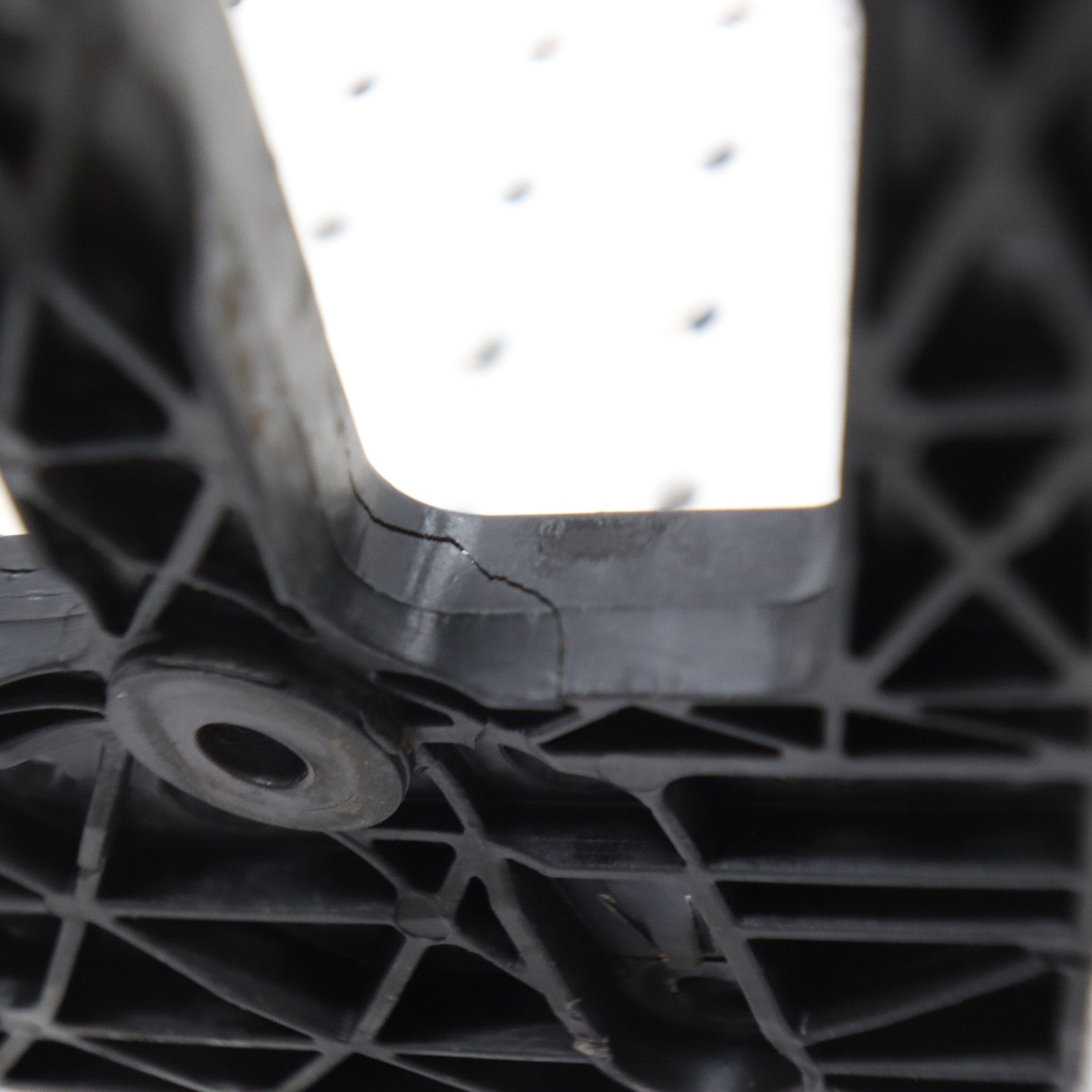 2009 Polaris Sportsman Xp 850 Foot Board FOOTPAD SUPPORT, LEFT 5437600