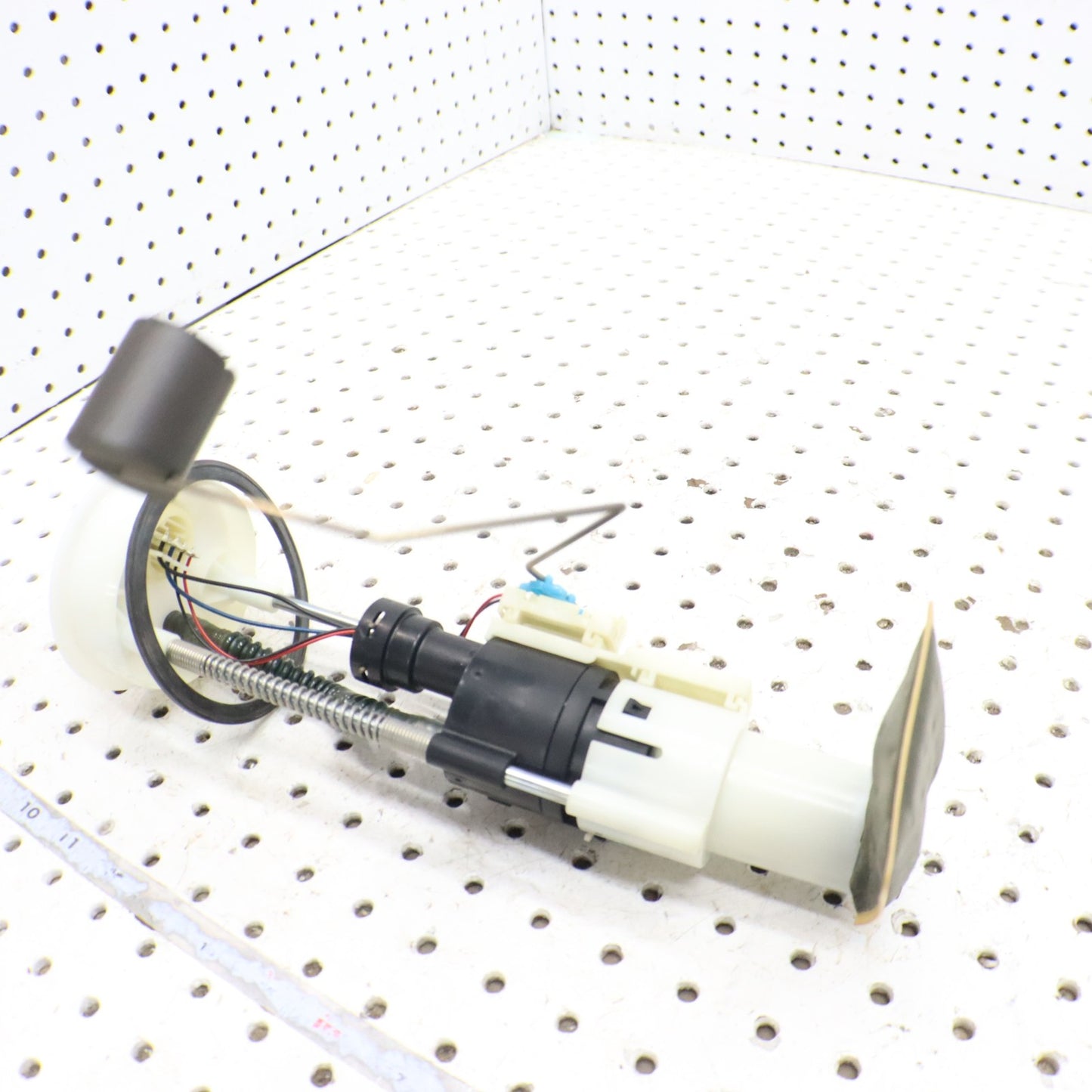2013 Polaris Ranger Xp 900 Fuel Pump 2521307 2204852