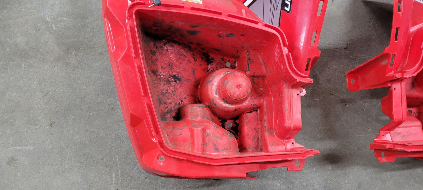 2012 Polaris Sportsman 500 Front Fender 2634162-293 2636420-293 INDY RED