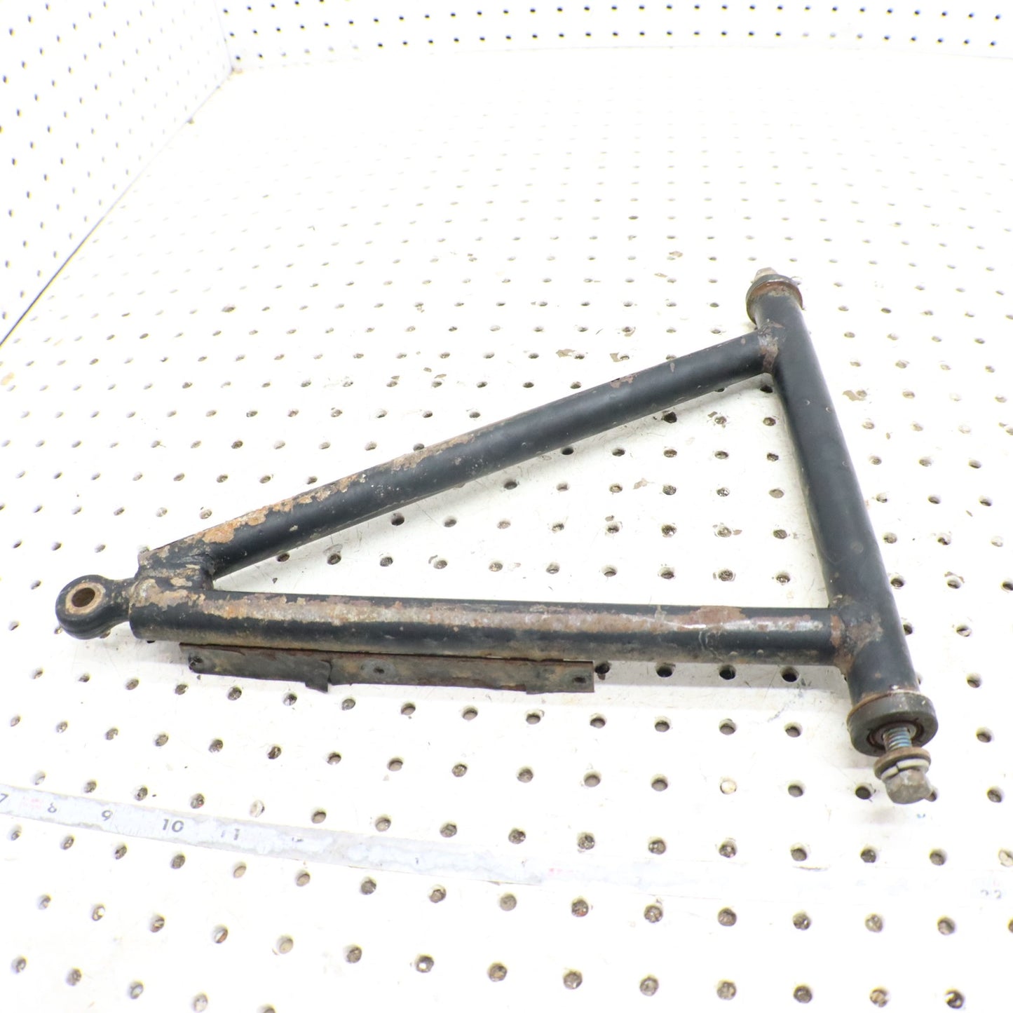 2004 Polaris Sportsman 500 Front Lower Left Control A Arm 2202274; 1541740
