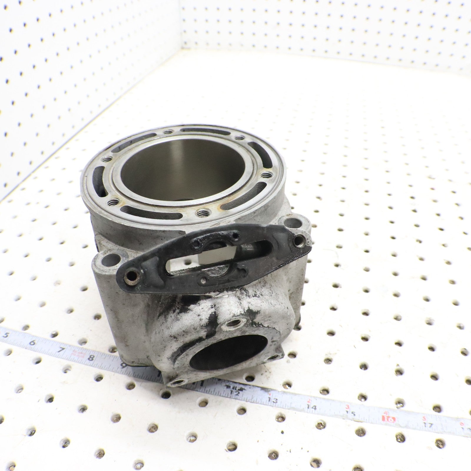 2007 Polaris Iq 600 Cylinder Jug 3021542