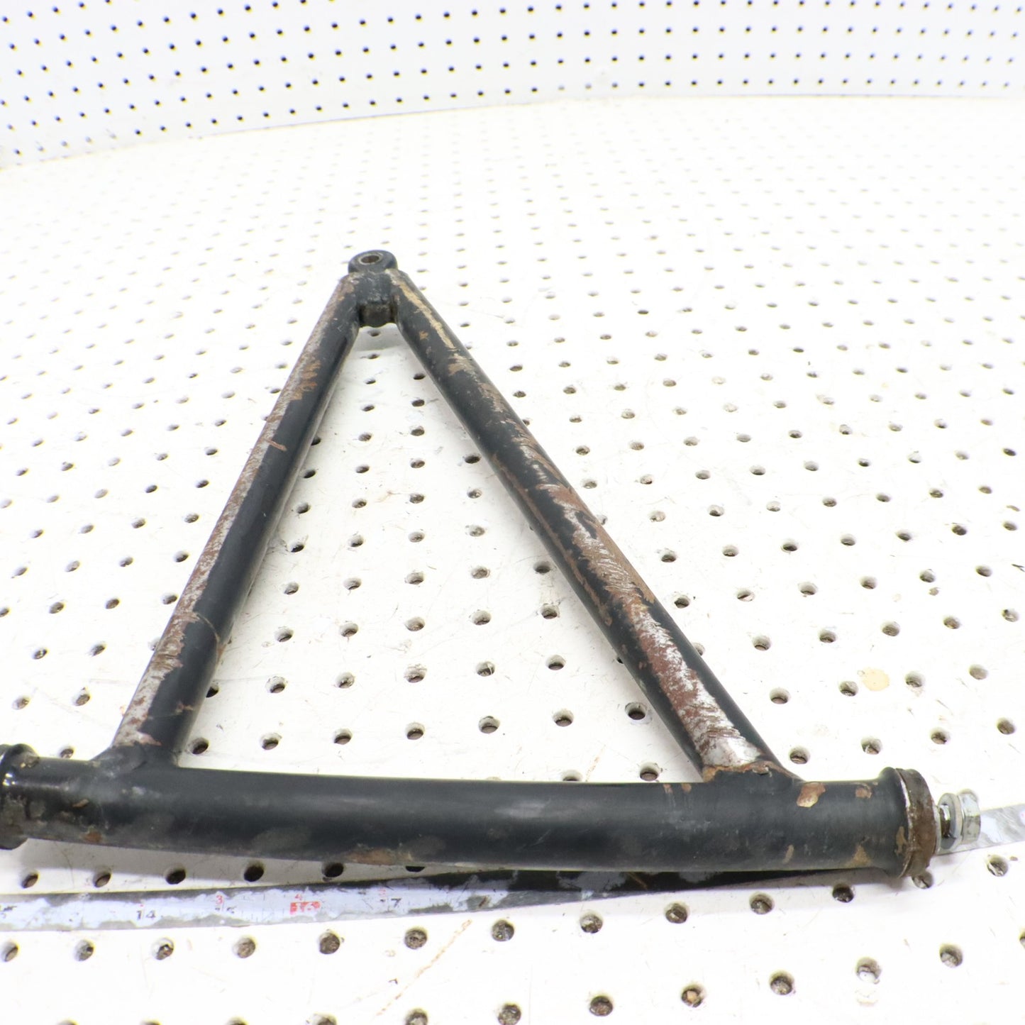 2014 Polaris Sportsman 570 Front Lower Left Control A Arm 2202906