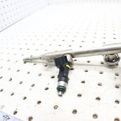 2009 Polaris Sportsman Xp 850 Fuel Rail & INJECTORS 2520563; 1203568