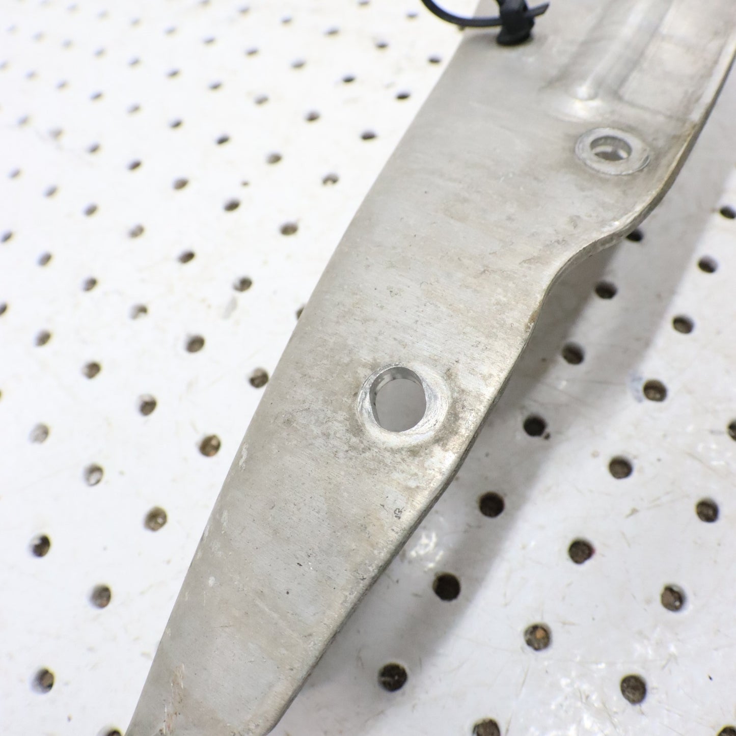 2009 Arctic Cat Crossfire R 8 BRACE, SIDE PLATE LH 3706-921; 4606-083