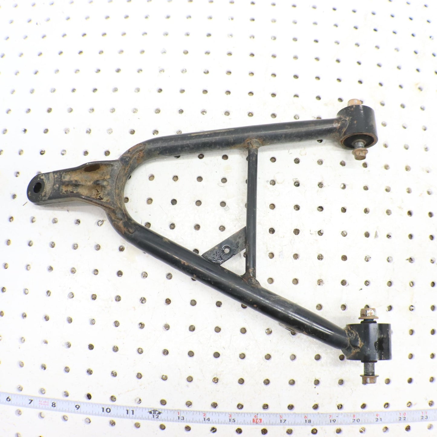 2016 SUZUKI KING QUAD 500 FRONT LOWER LEFT CONTROL A ARM 52420-31820