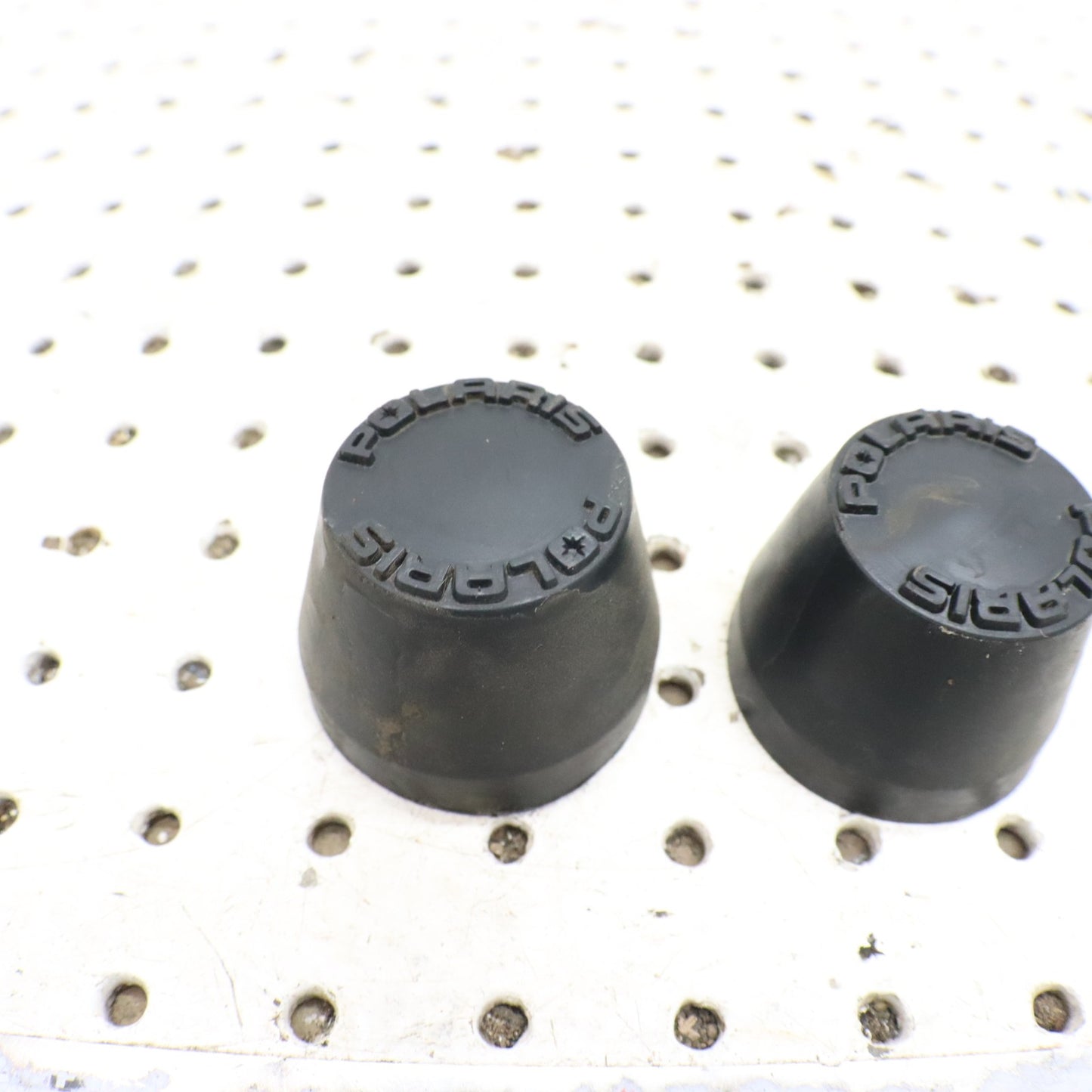 1995 Polaris Xplorer 400 Wheel Hub Cap Cover 5410404 5413427