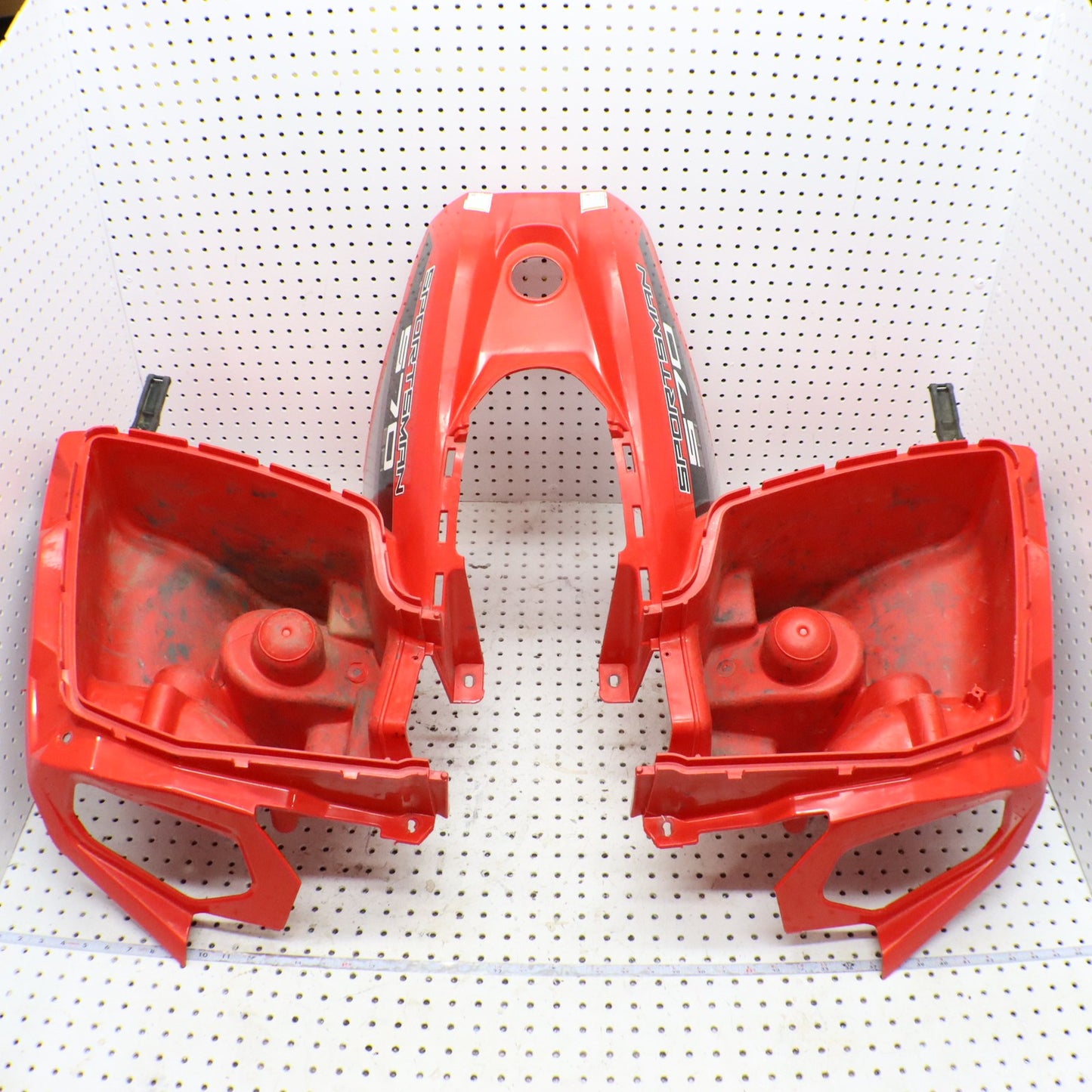 2014 Polaris Sportsman 570 Front Fender 2634162-293; 2636420-293 INDY RED