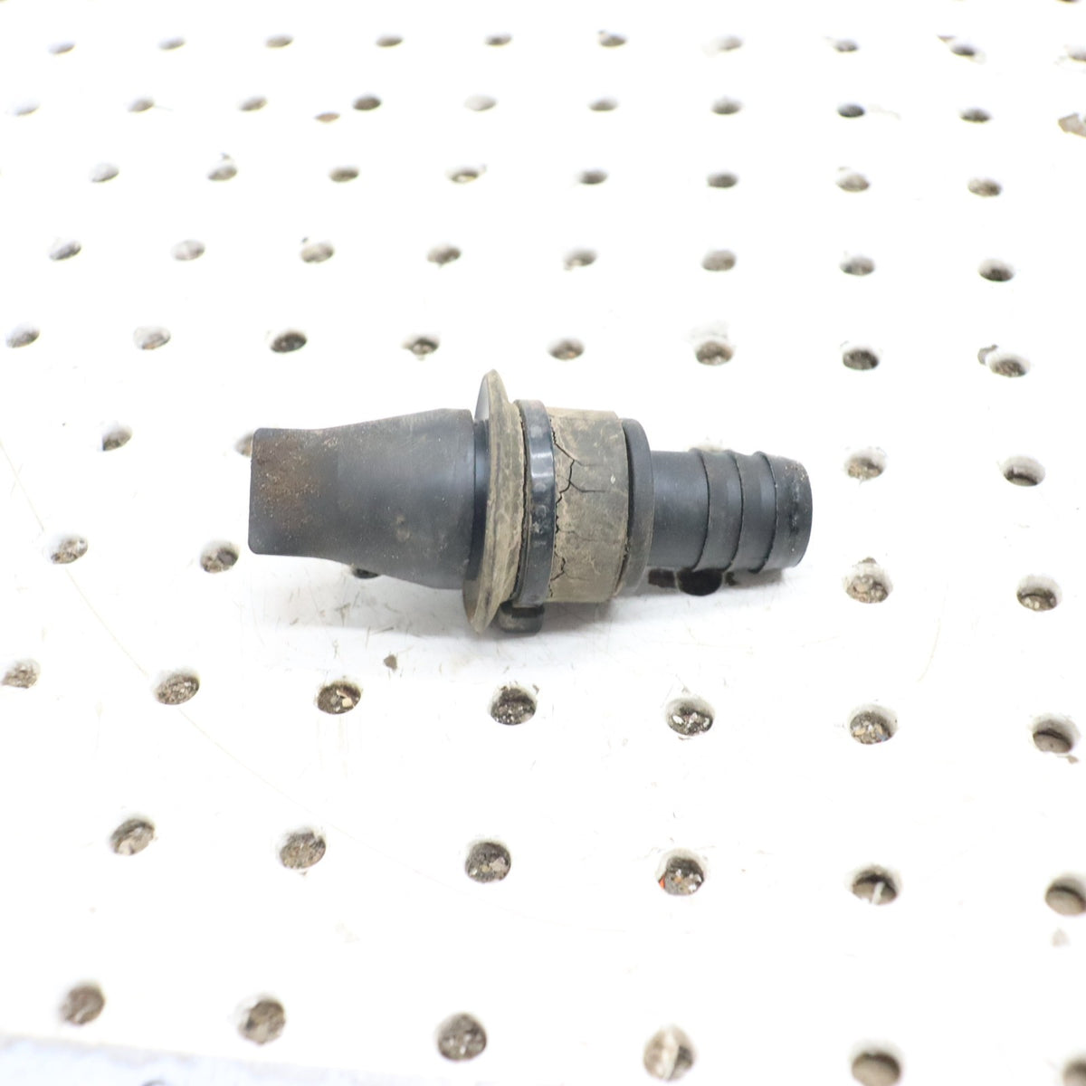 2017 Polaris Sportsman 450 Breather Valve Crankcase Breather Valve 7052577