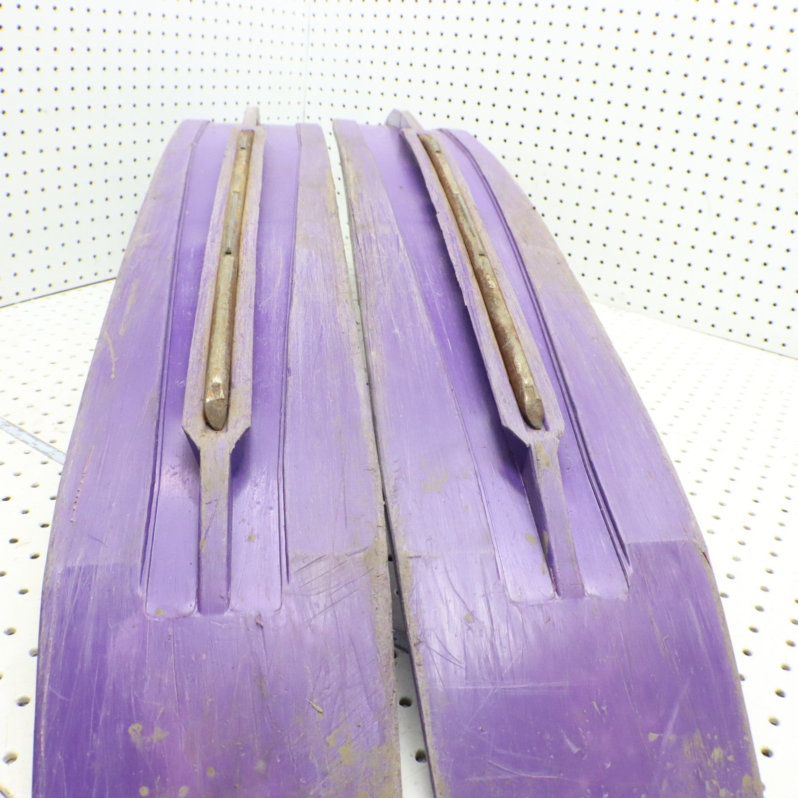 2016 Arctic Cat M8000 7" SLYDOG POWDERHOUND Skis , LOOPS , CARBIDES , MOUNTS