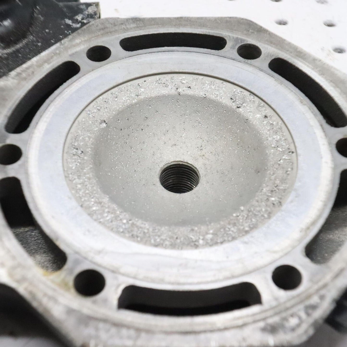 2002 ARCTIC CAT ZR 500 CYLINDER HEAD 3005-797 DINGED UP DOME