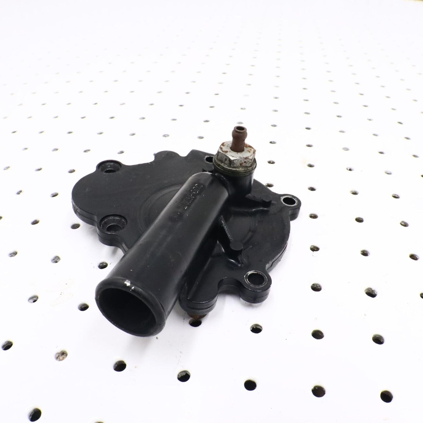 2002 ARCTIC CAT ZR 600 ENGINE WATER PUMP HOUSING COVER 3005-519