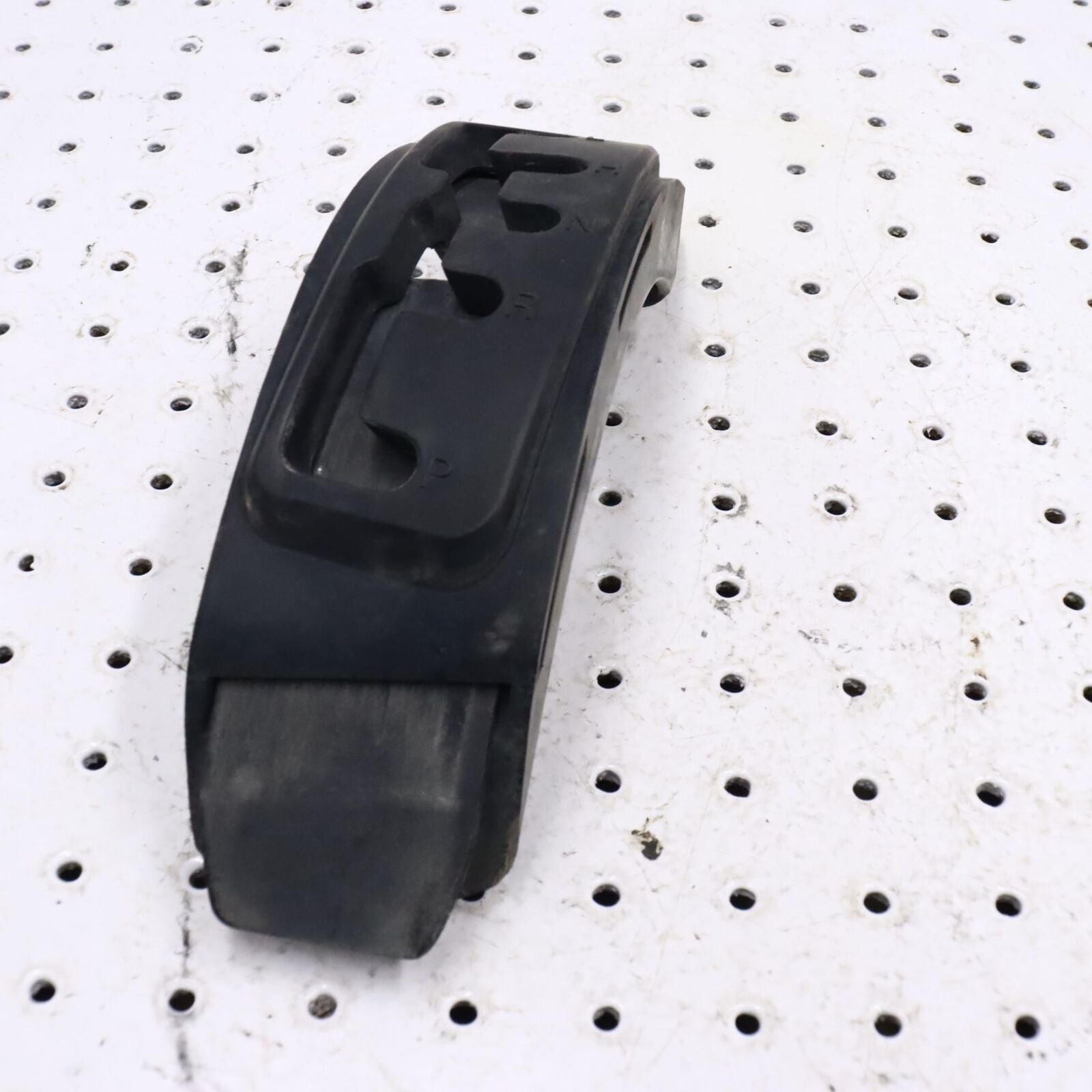 2013 YAMAHA GRIZZLY 700 SHIFT GUIDE 1HP-E8172-00-00 